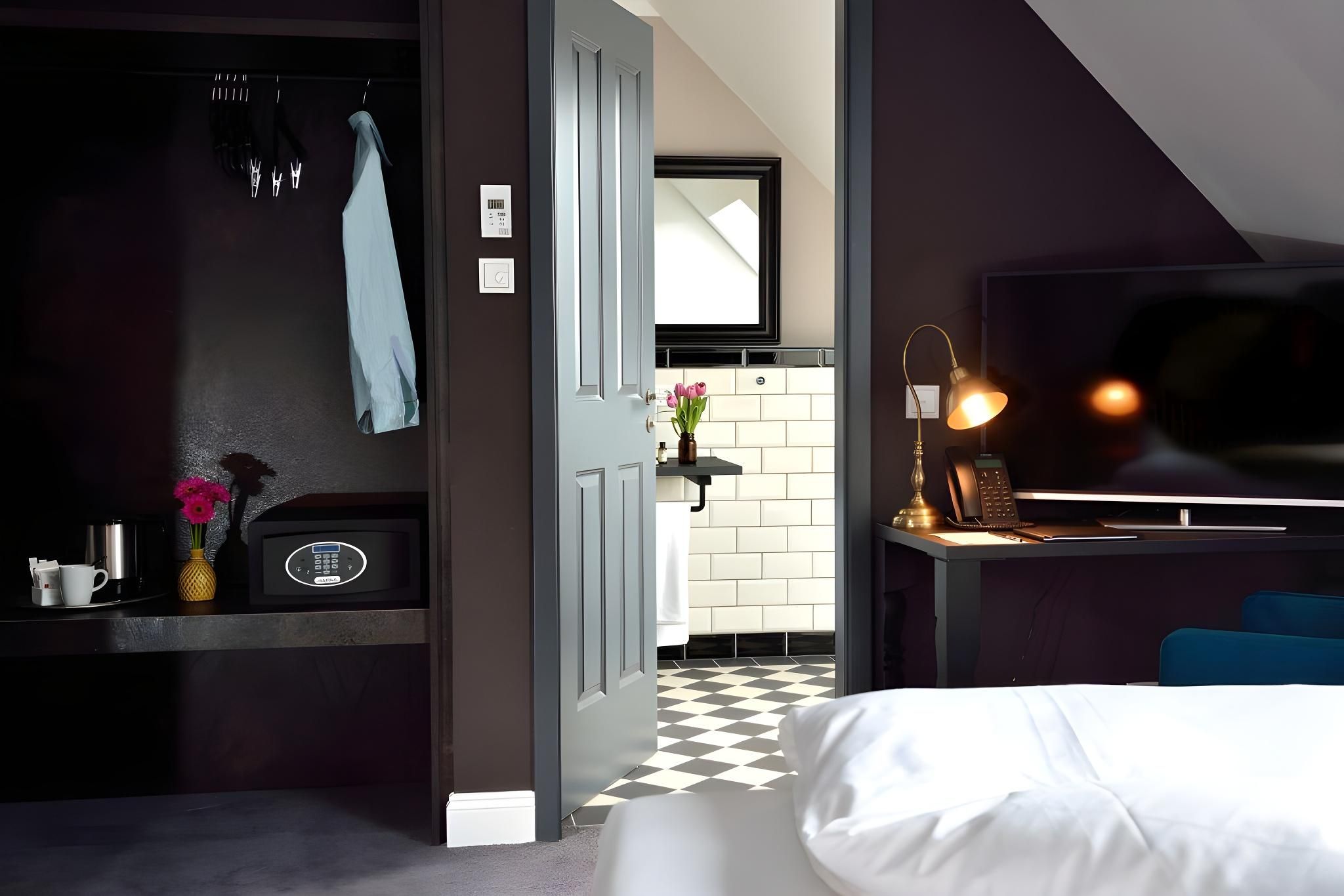 SYTE Hotel Mannheim Small 3