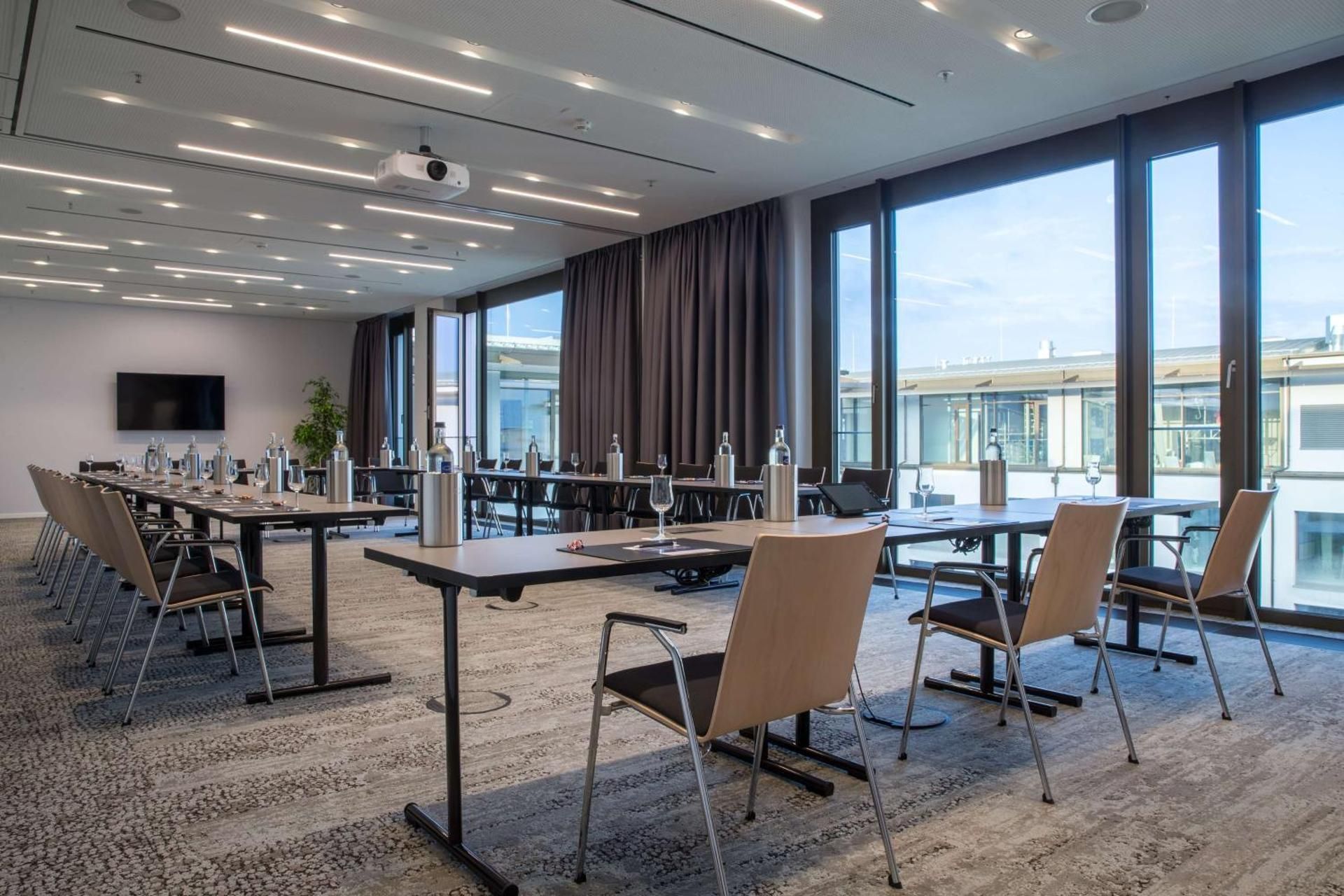 meeting room / ballrooms