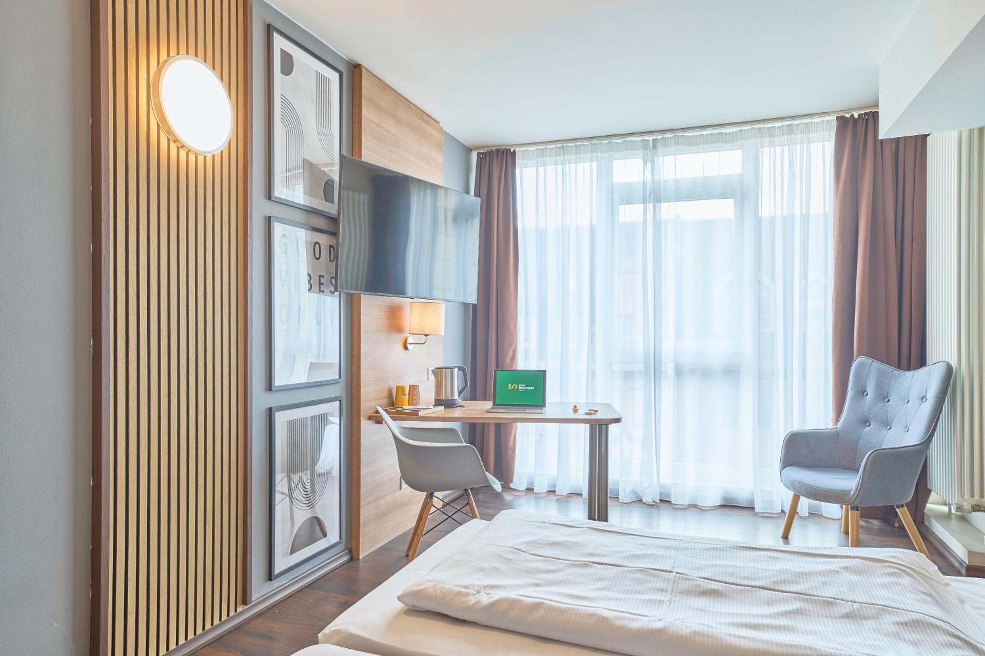 Deluxe Single Room