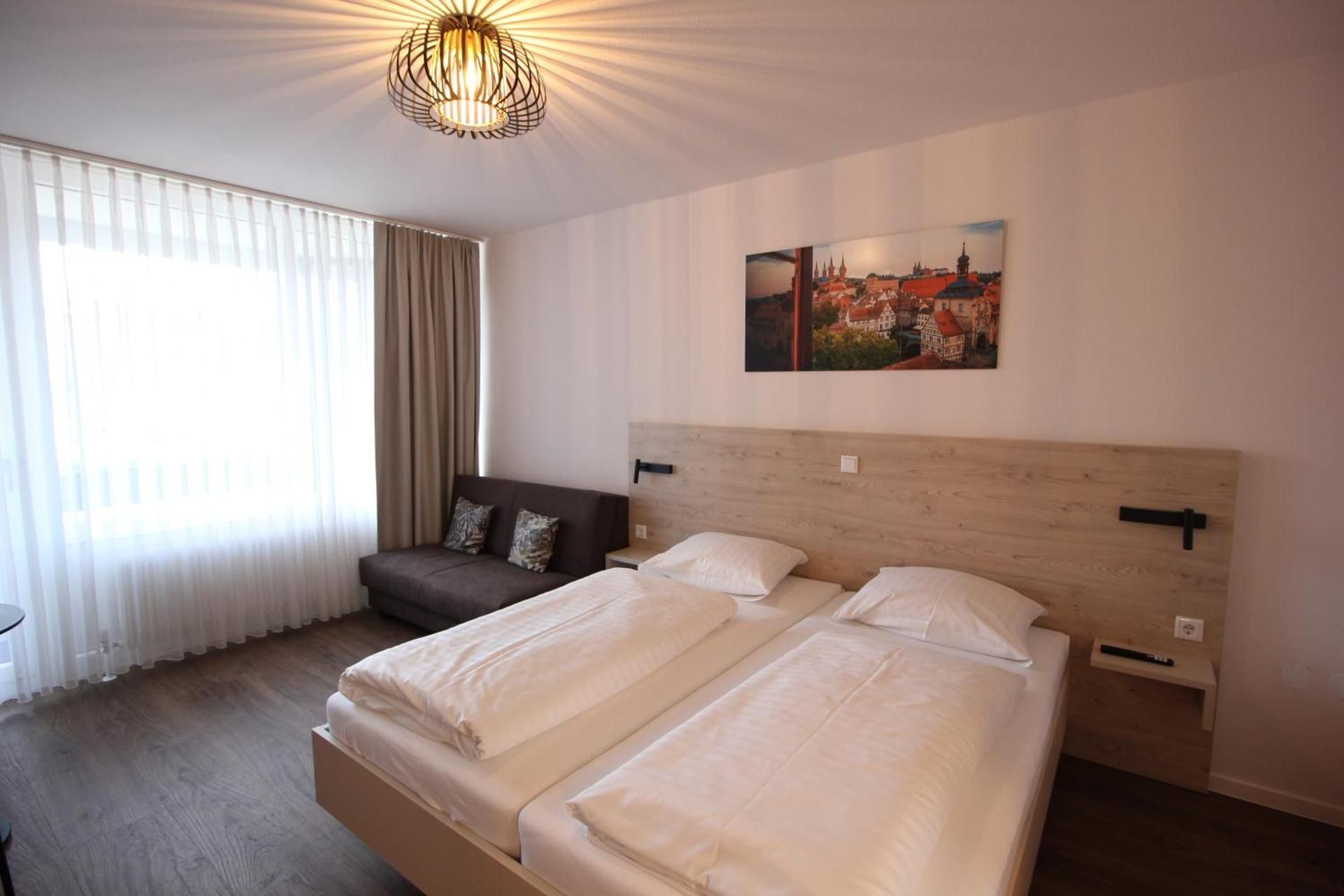Large Double Room