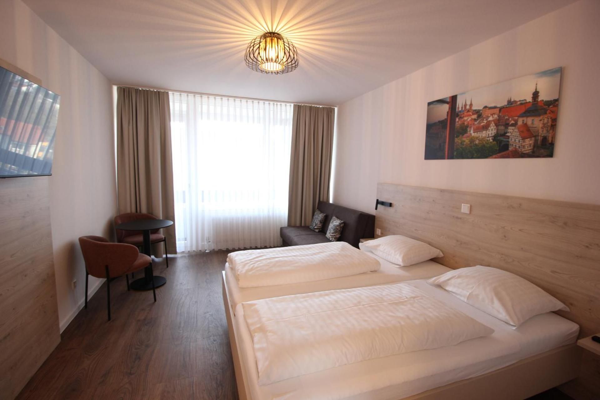Large Double Room