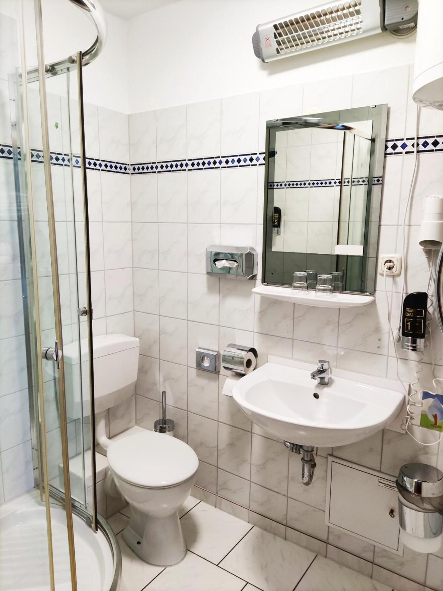 Single Room with Shower
