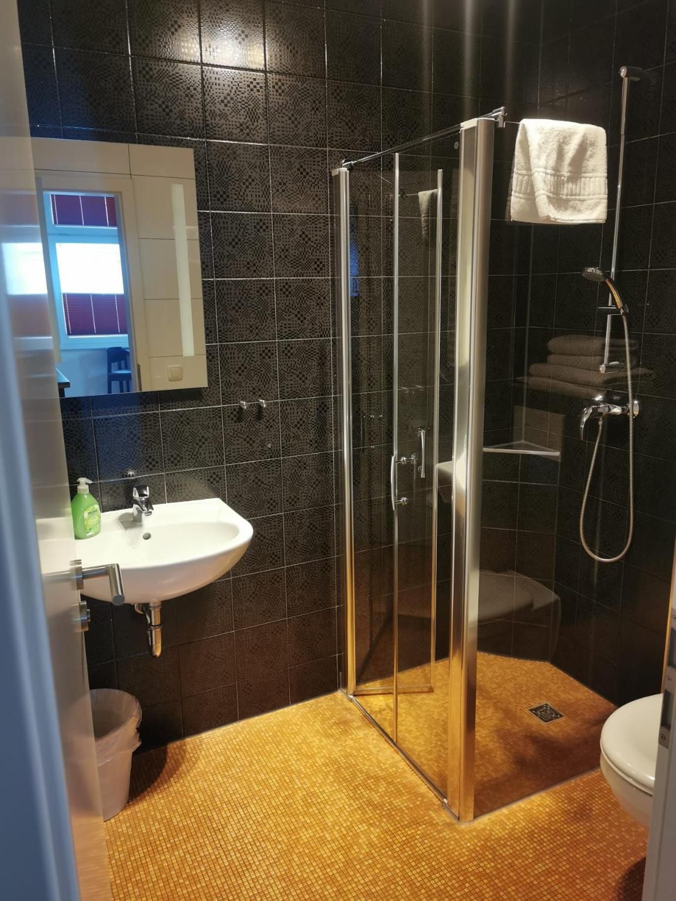 Basic Triple Room