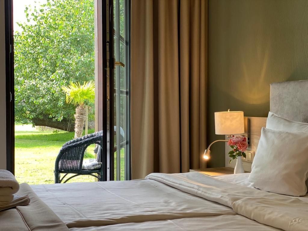 Double Room with Terrace
