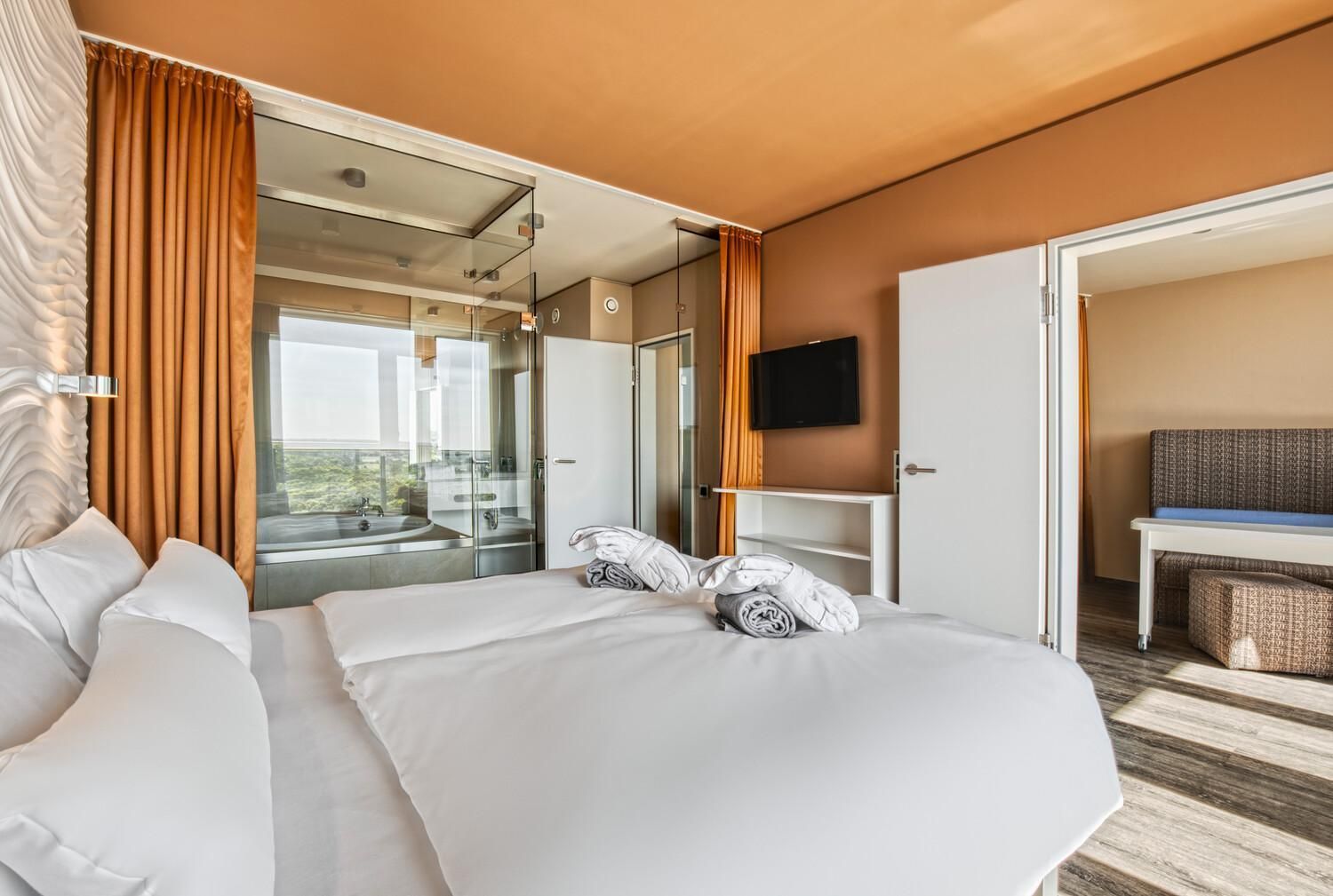 Suite seitlicher Meerblick mit Balkon