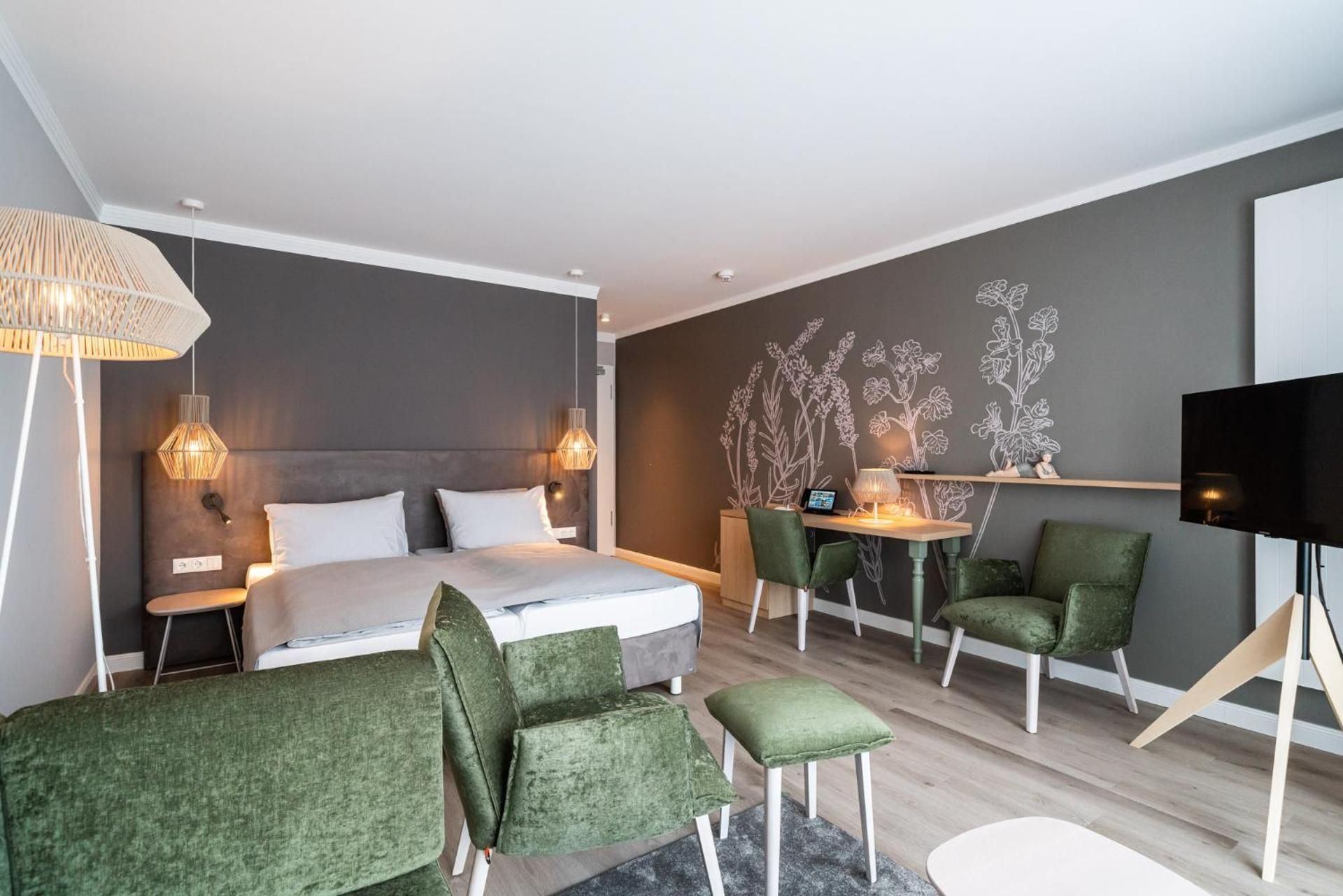 Deluxe Double Room with French Balcony