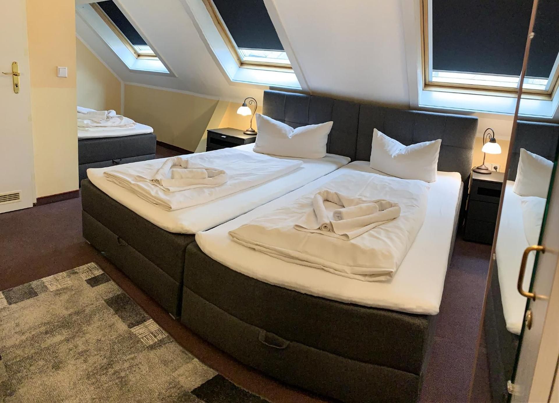 Triple Room with Private Bathroom