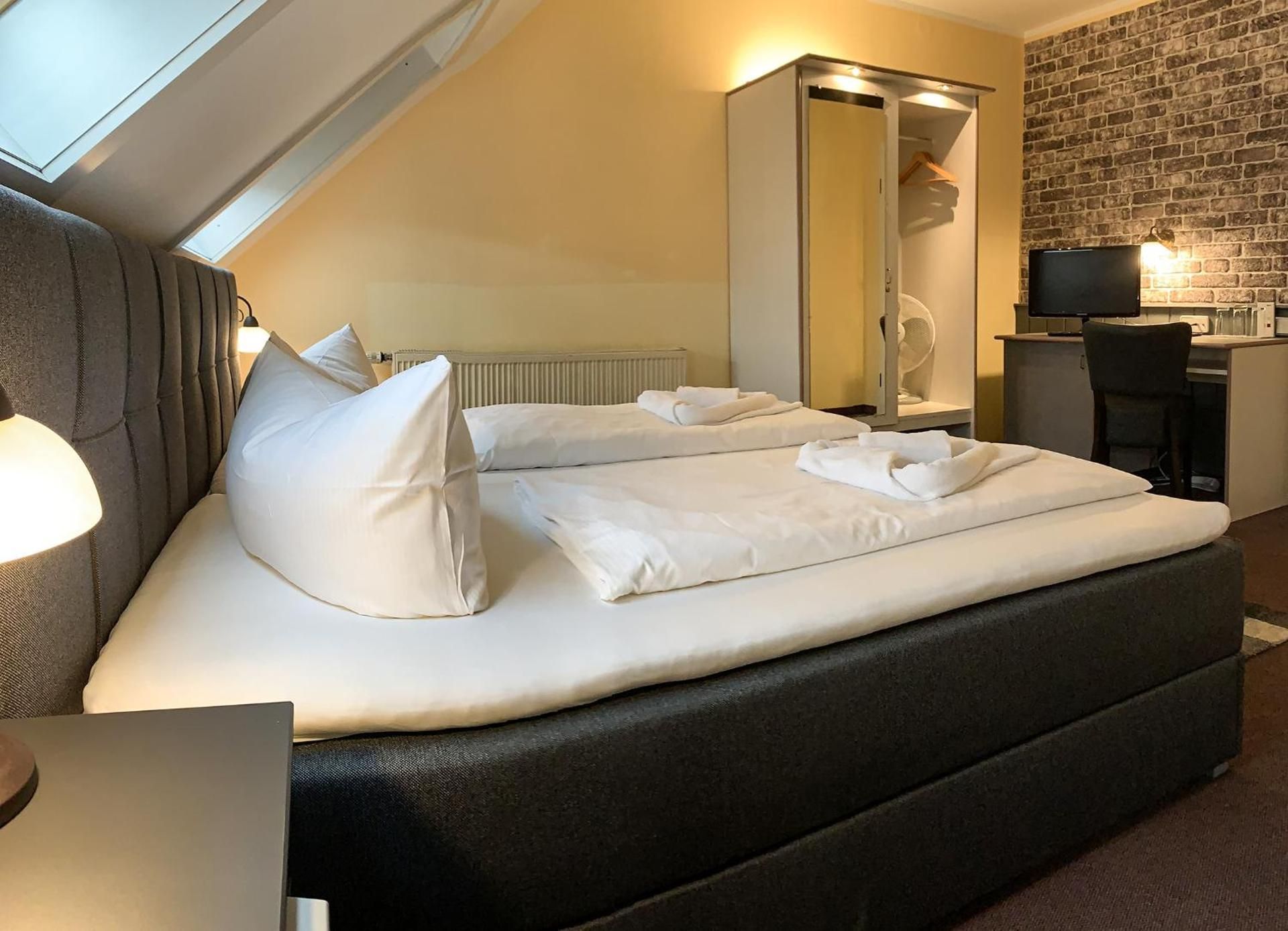 Triple Room with Private Bathroom