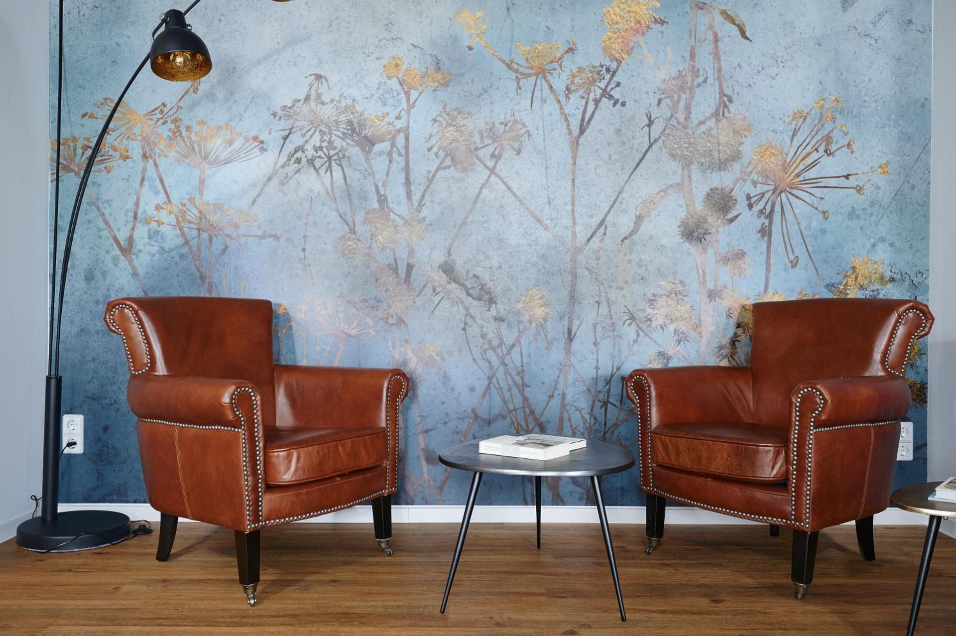 shared lounge/tv area