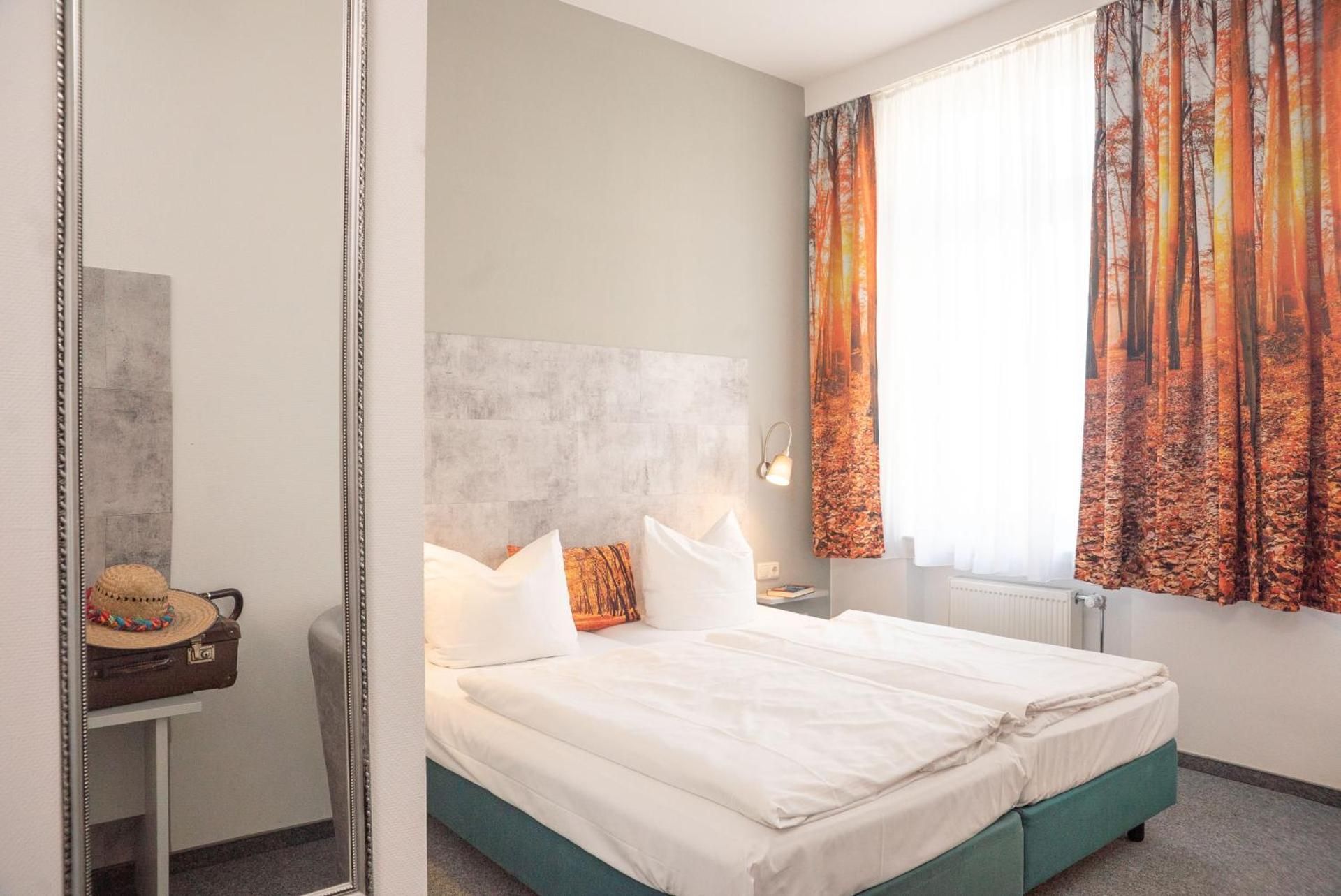 Hotel Adagio Double Room