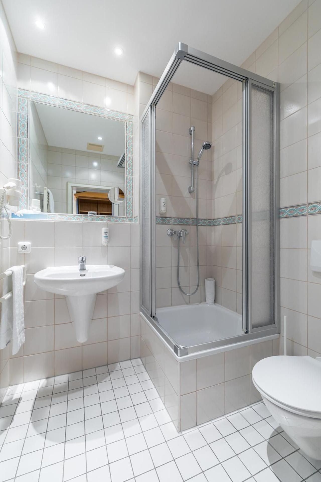 Economy Single Room