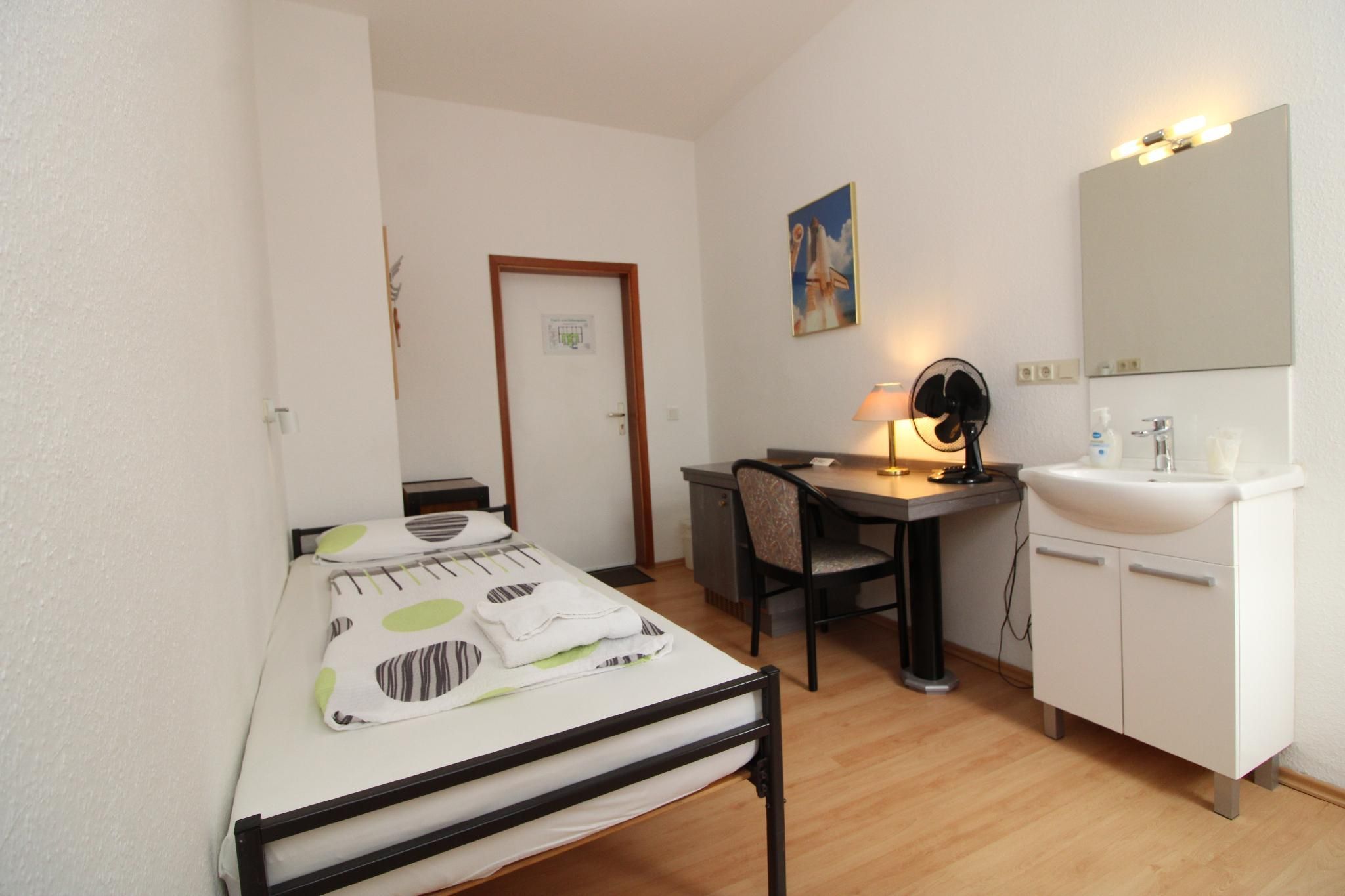 Single with Shared Bathroom