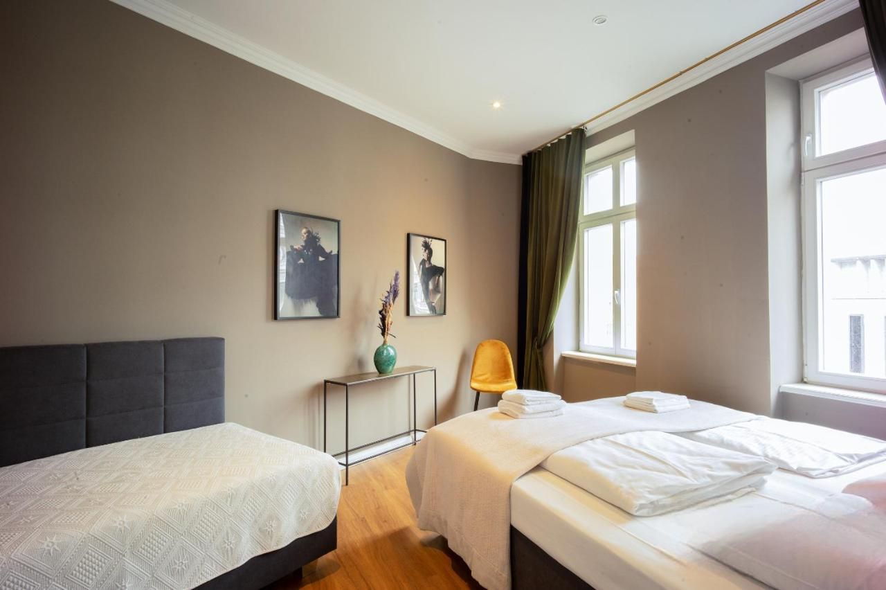 Three-Bedroom Apartment with Balcony