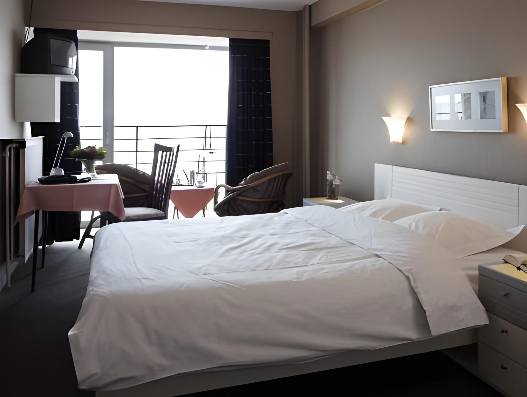 Classic Double Room with Sea View