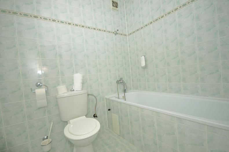 Single Room with Bathroom