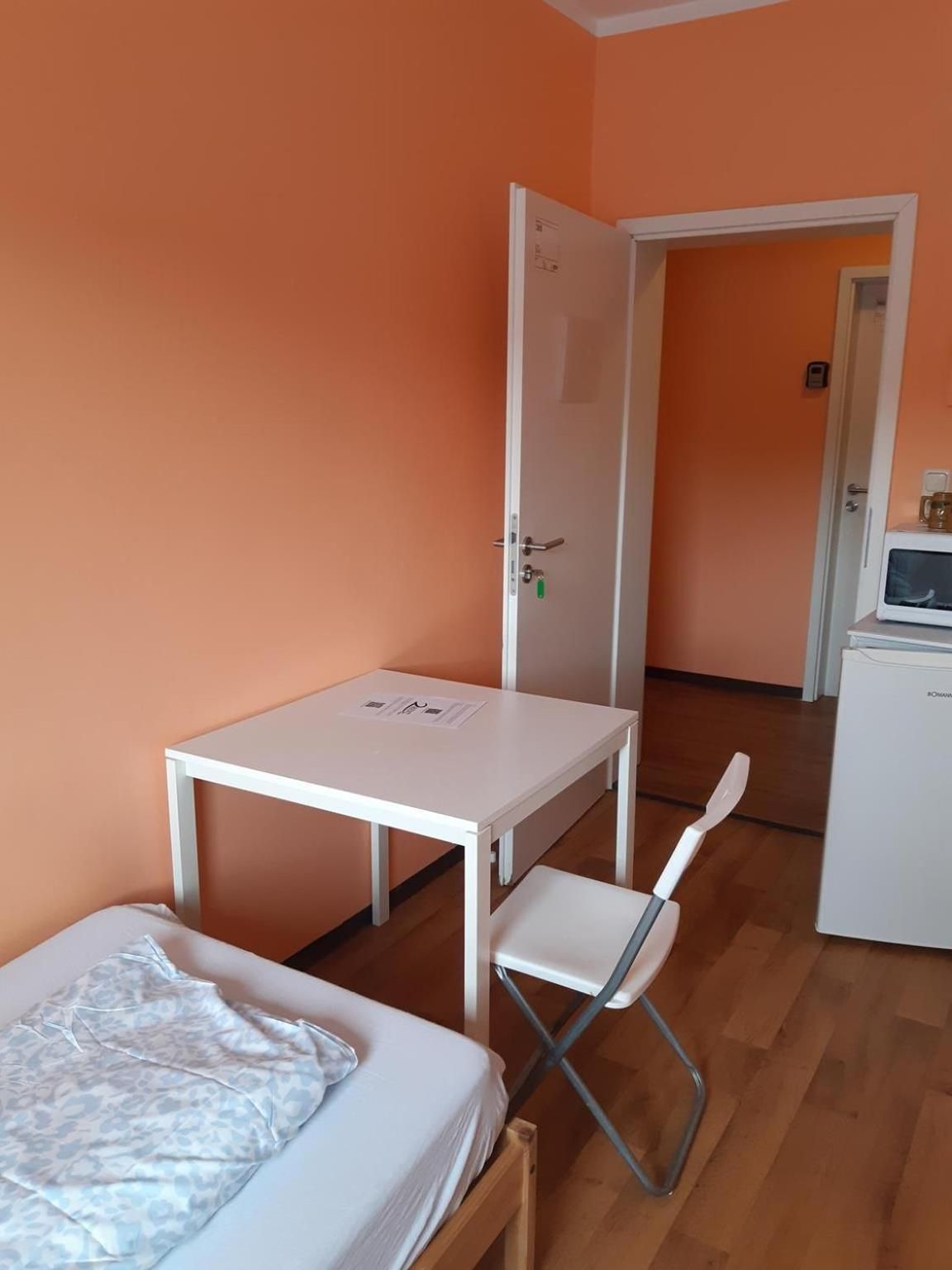 Twin Room with Shared Bathroom