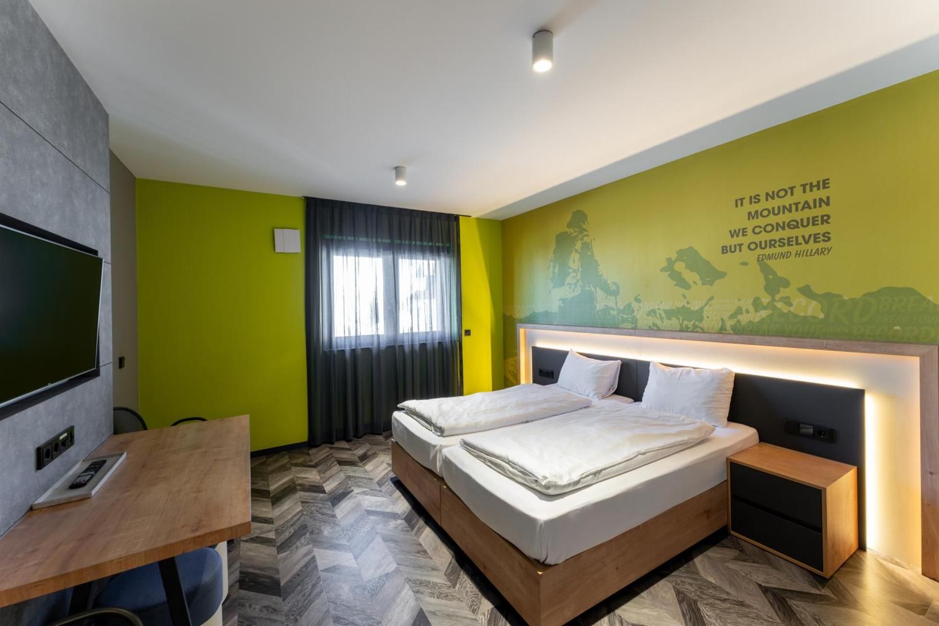 Double Room with Private Bathroom