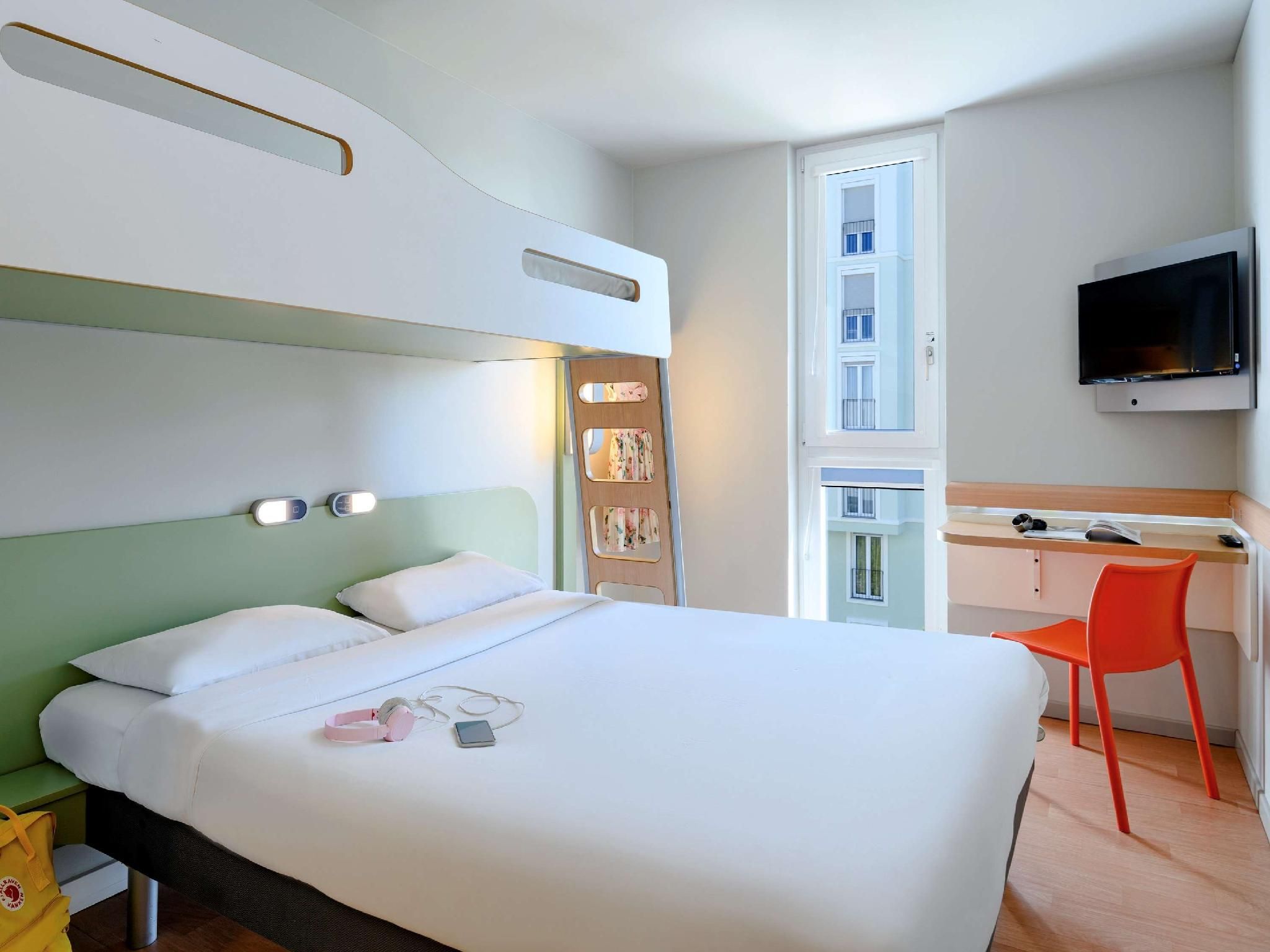 Standard Rooms with 1 Double Bed