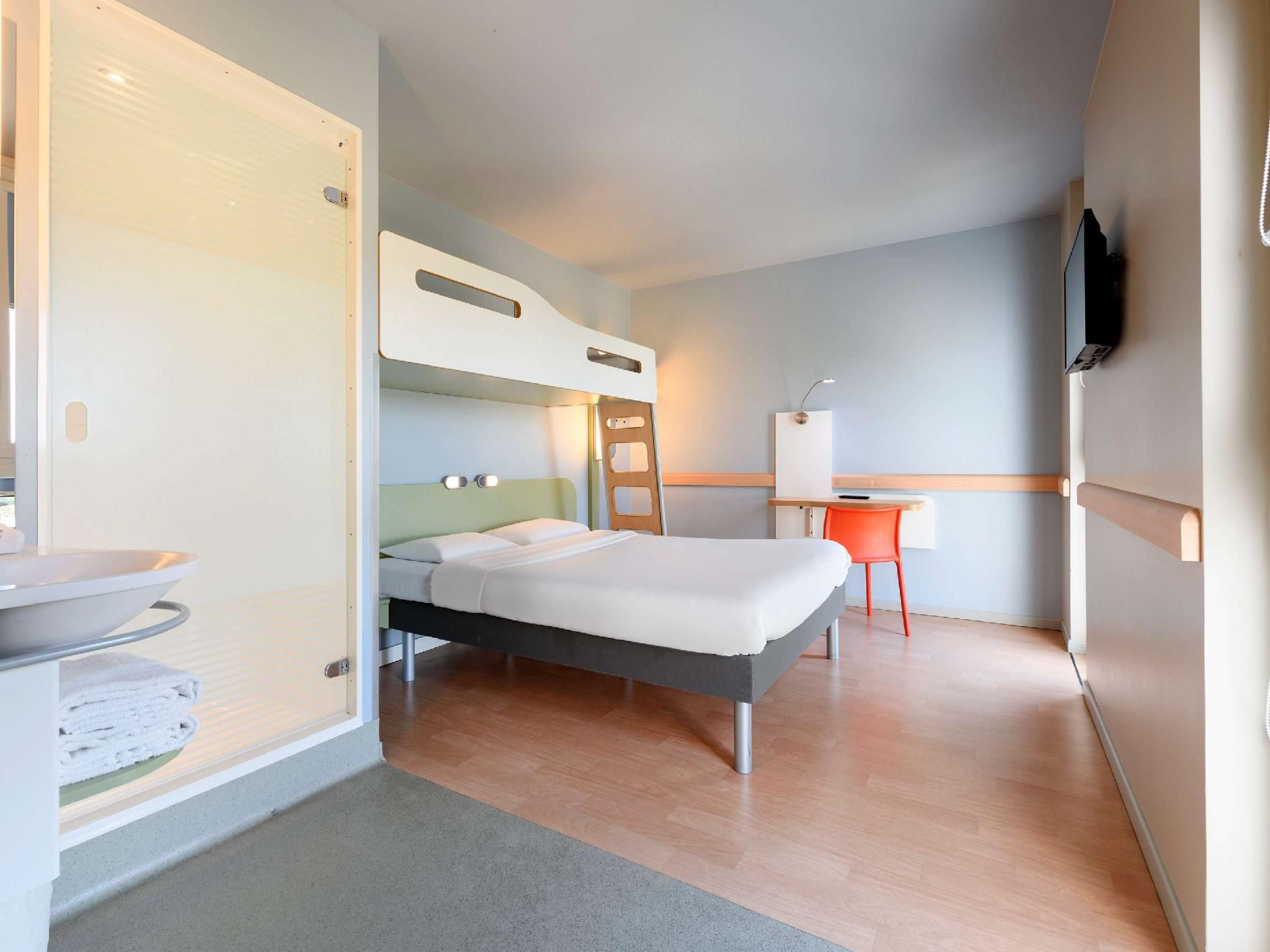 Standard Rooms with 1 Double Bed