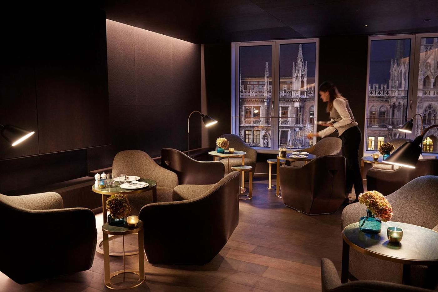 bar/lounge