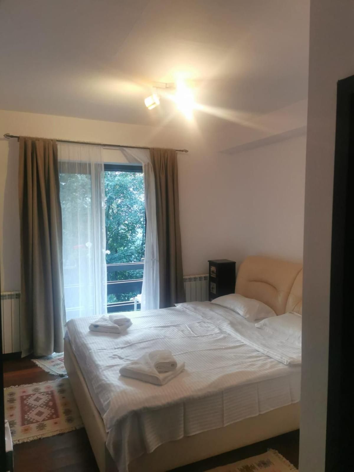 Queen Room with Balcony