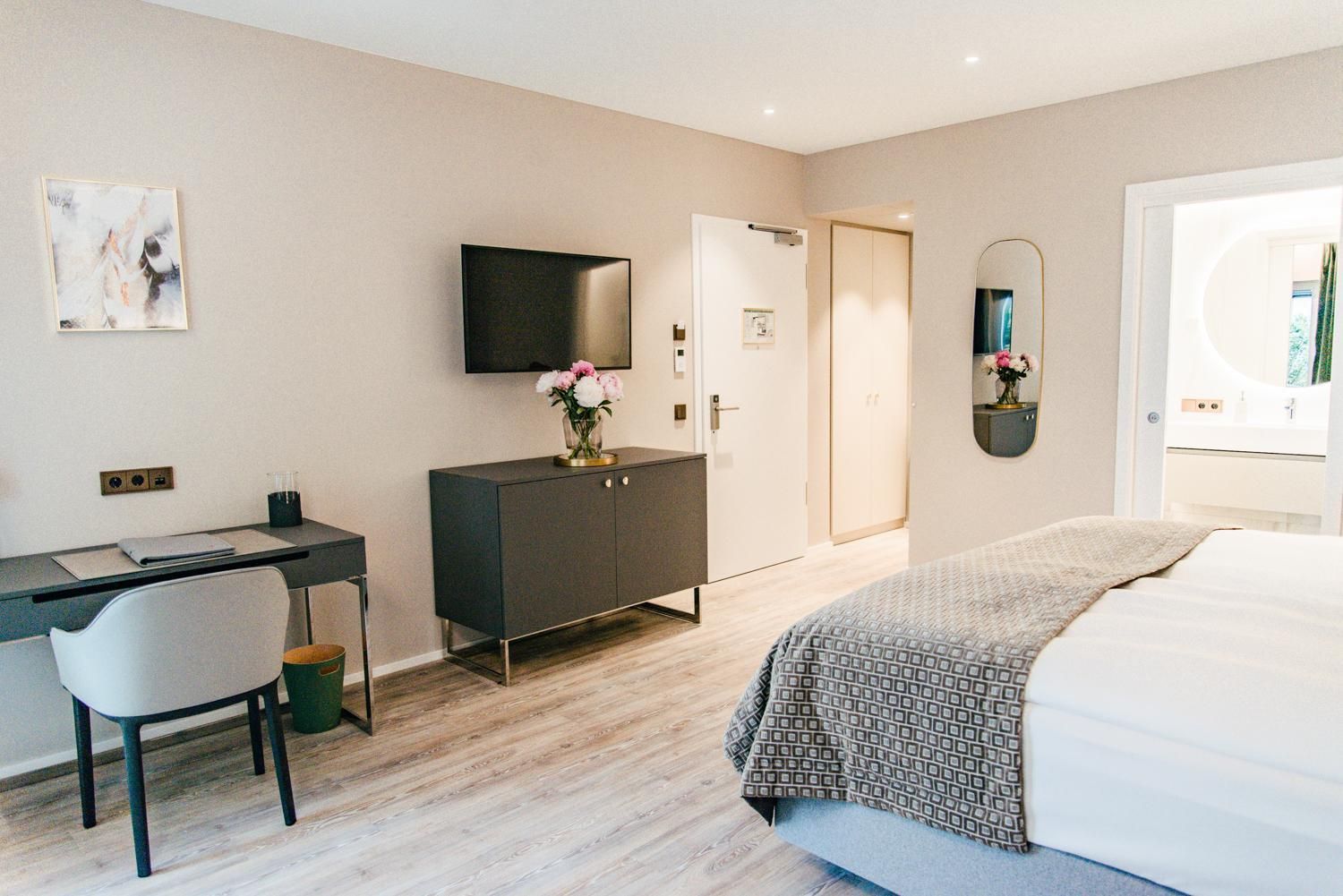 Deluxe Double Room with Balcony