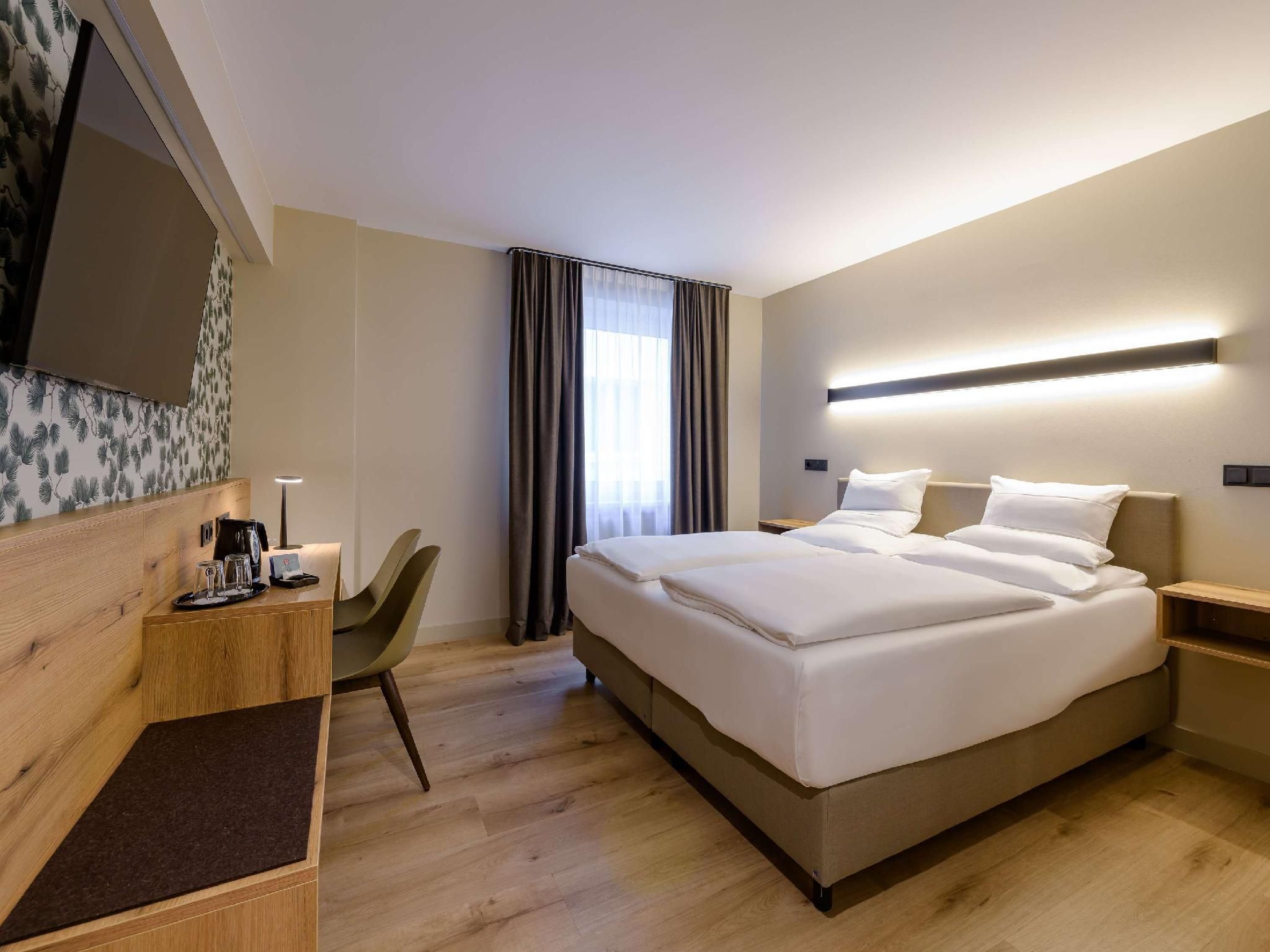 Standard Double Bed