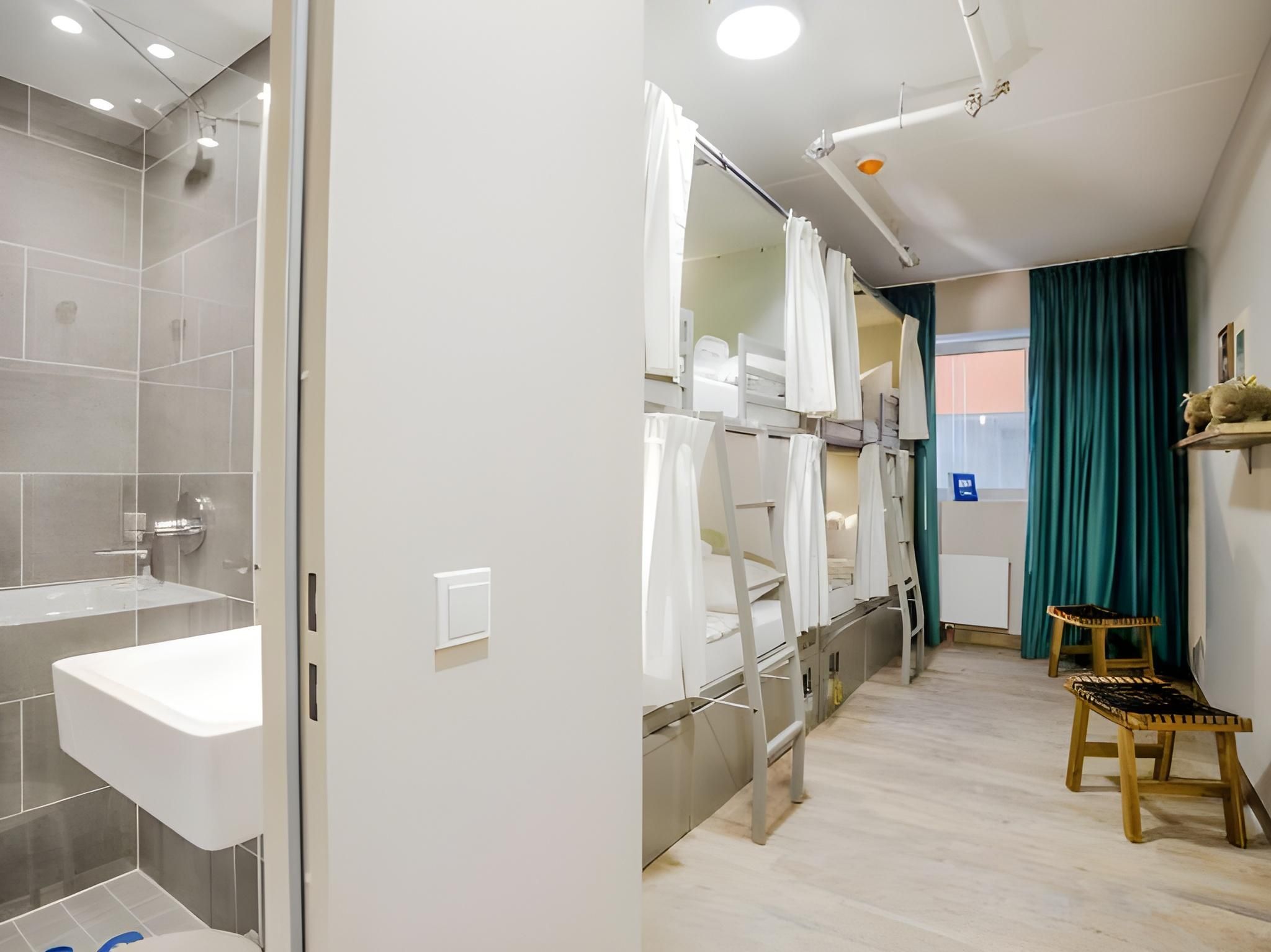 1 Person in 6-Bed Dormitory - Mixed