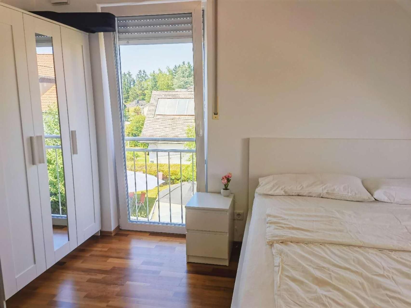 King Room with Garden View