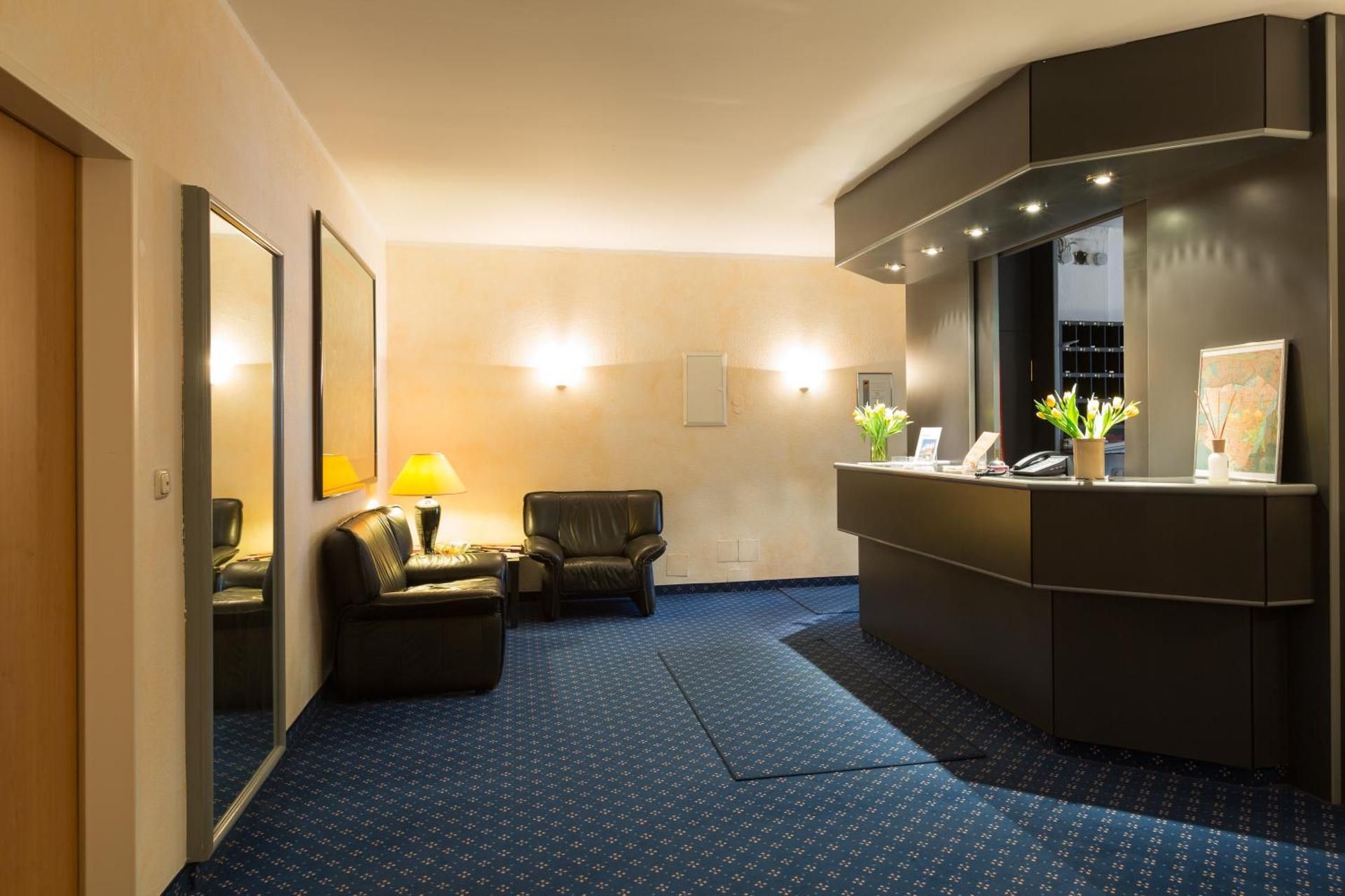 lobby