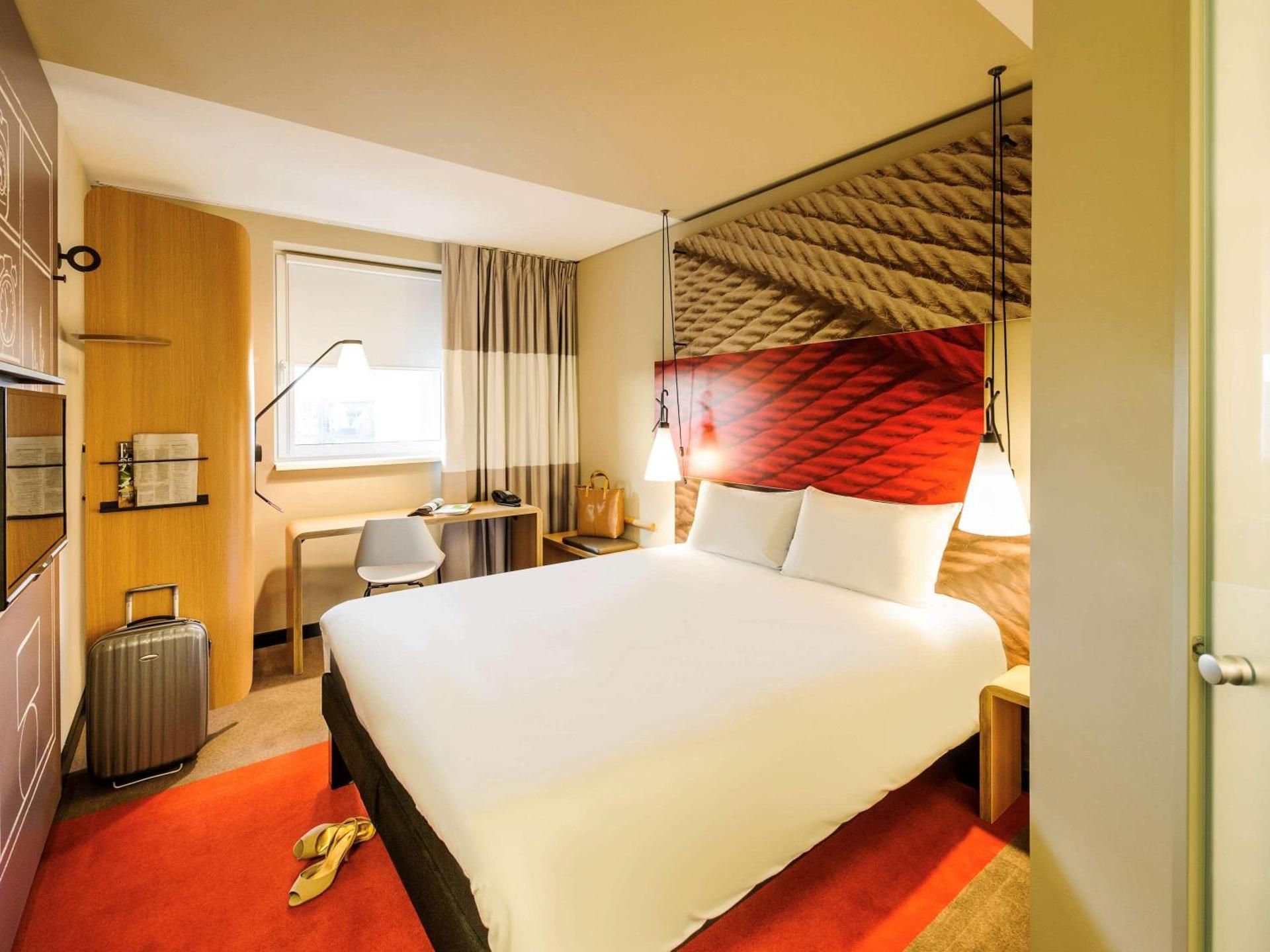 Standard Room with 1 double bed