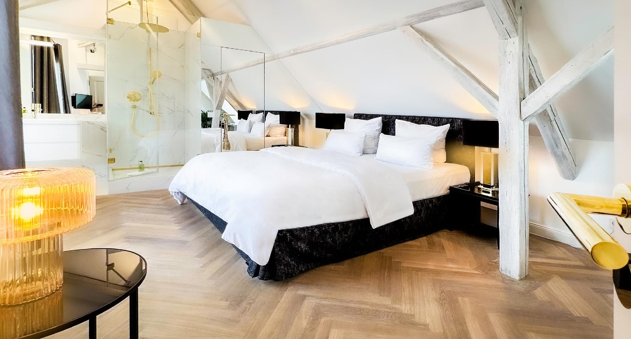 Studio Suite Double