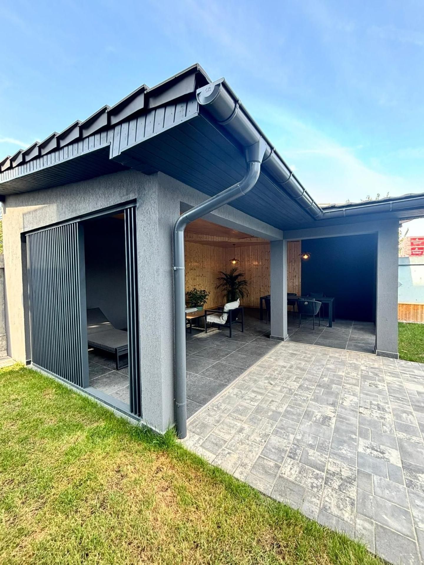 Grey Residence