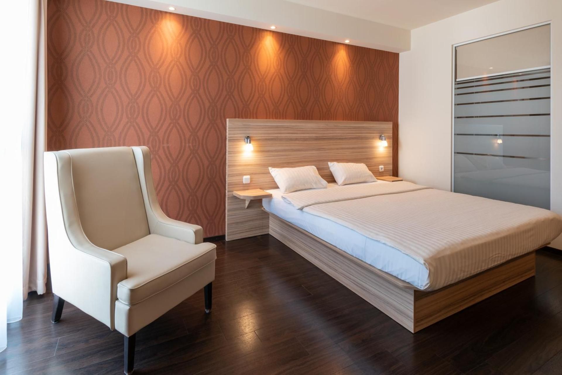 Superior King Room