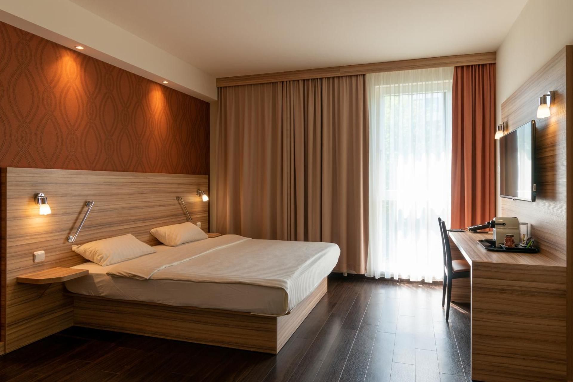 Superior King Room - Disability Access