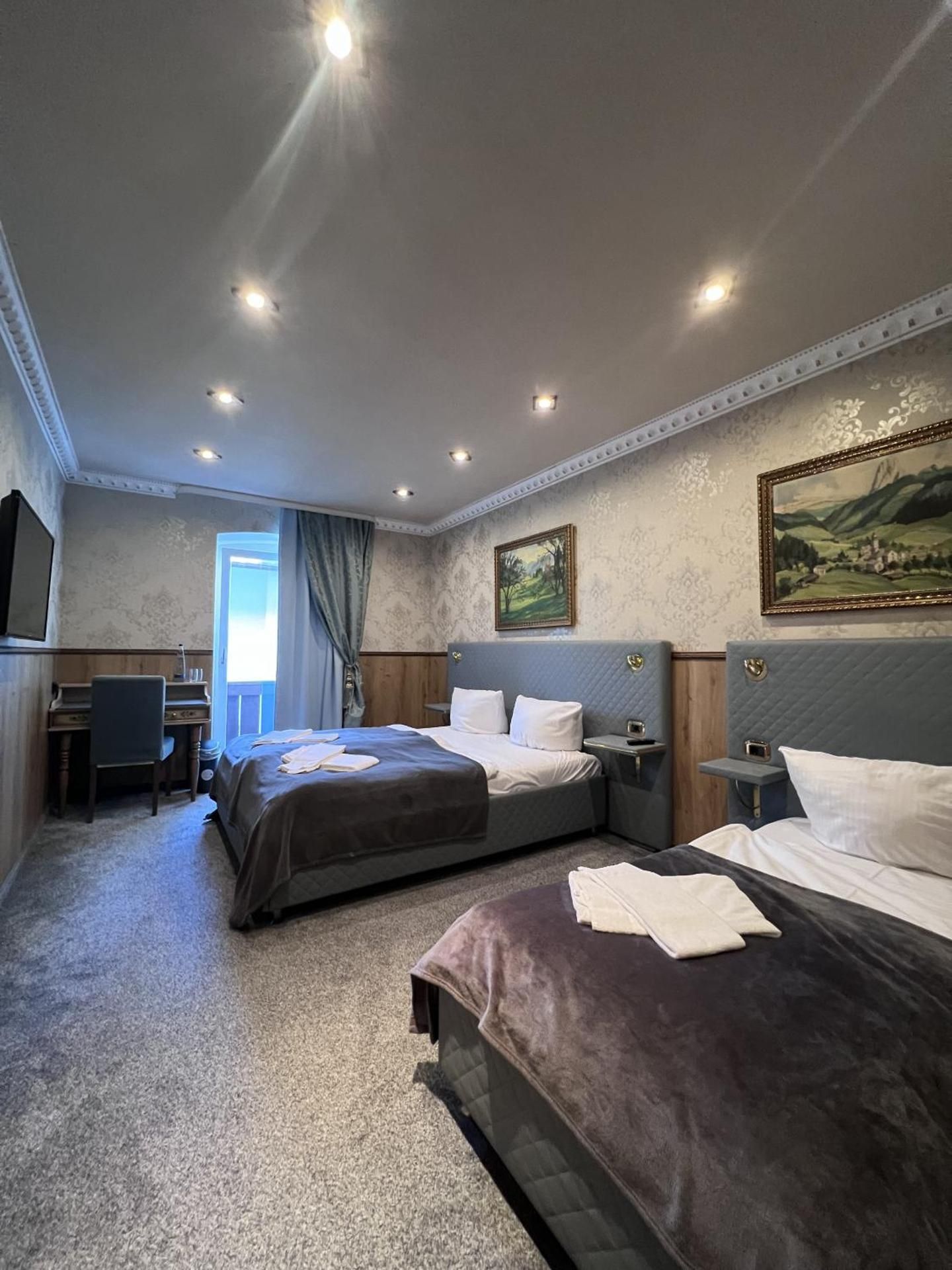 Triple Room with Balcony