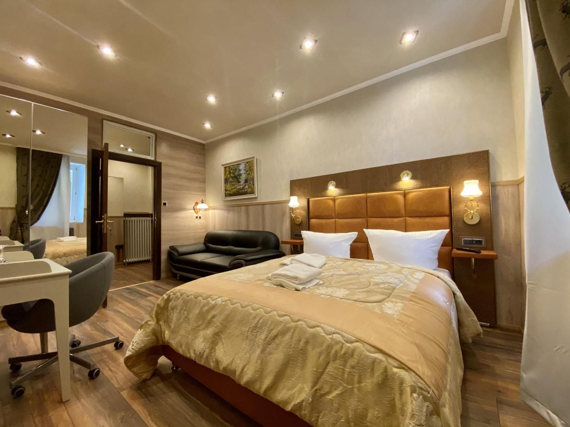 Comfort Quadruple Room