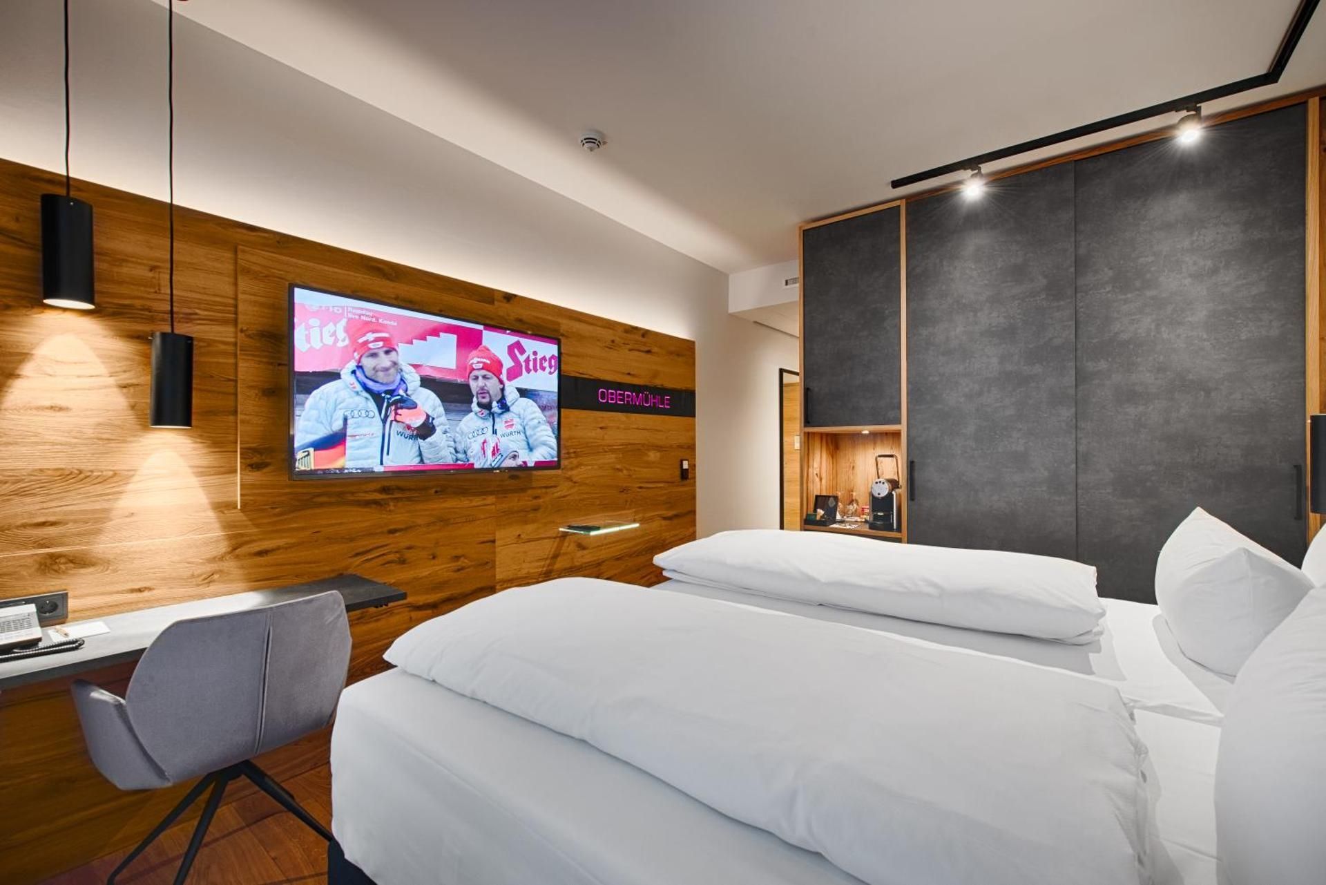 Double or Twin Room with Balcony