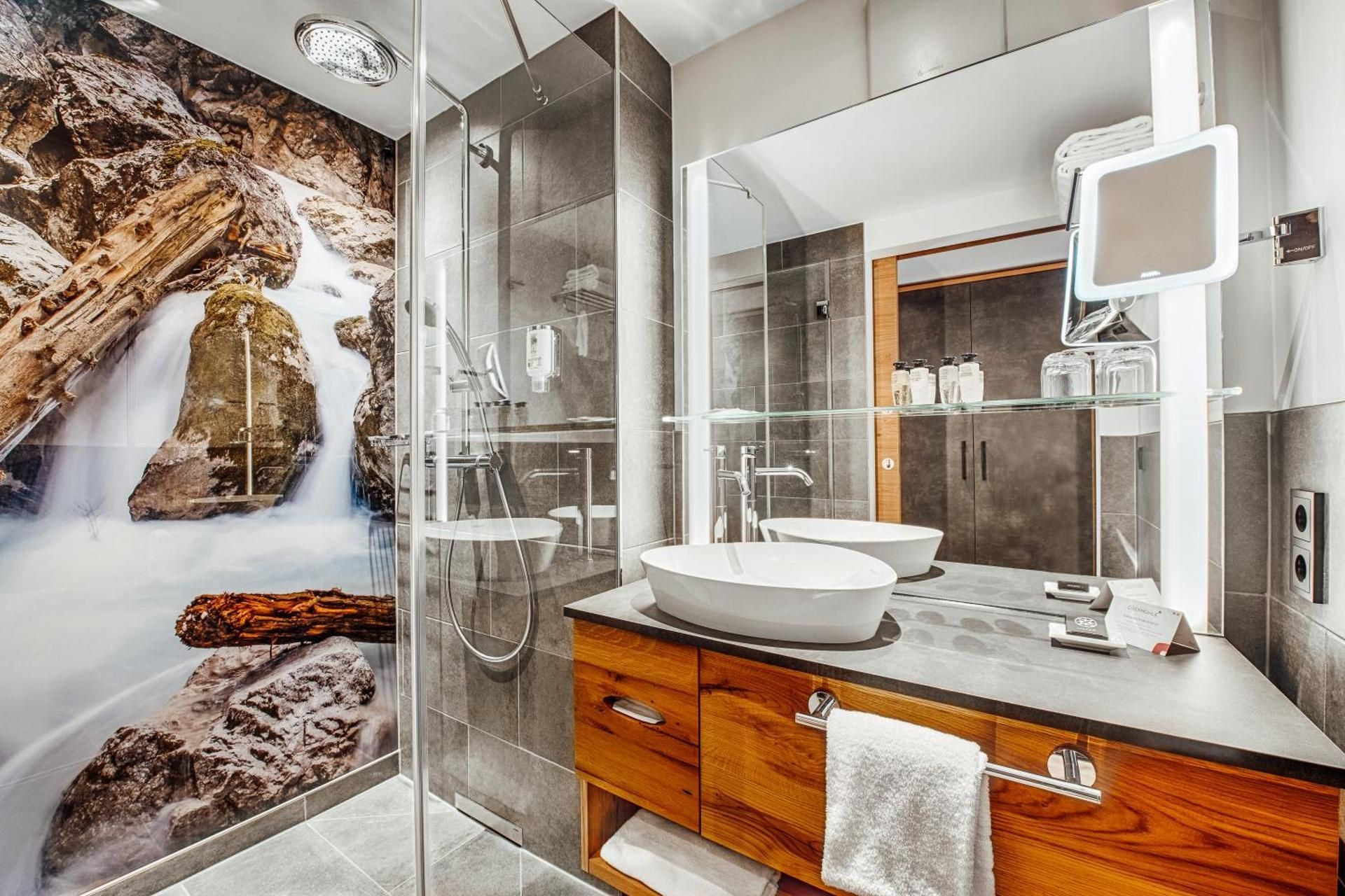 Suite with Sauna