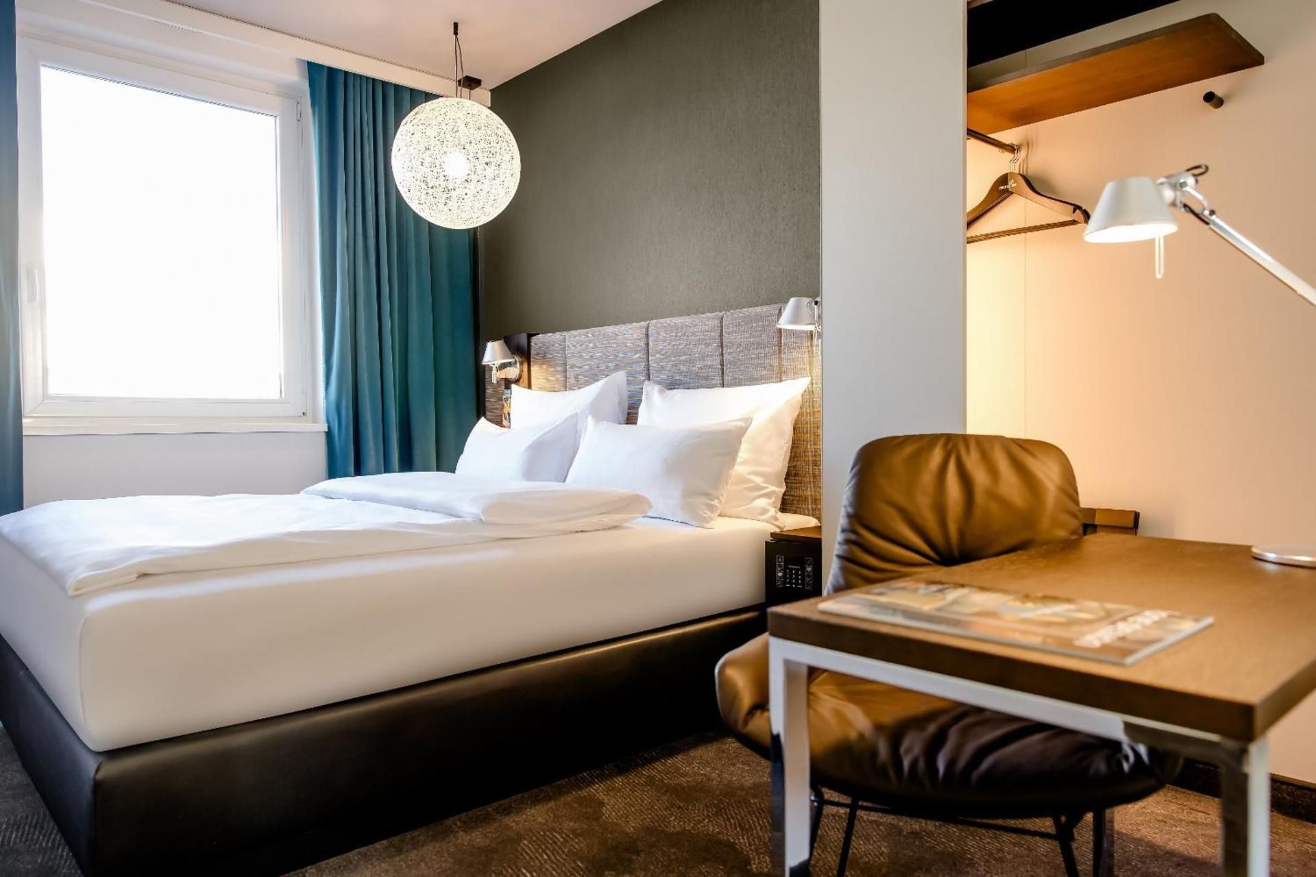 Room with King Size bed