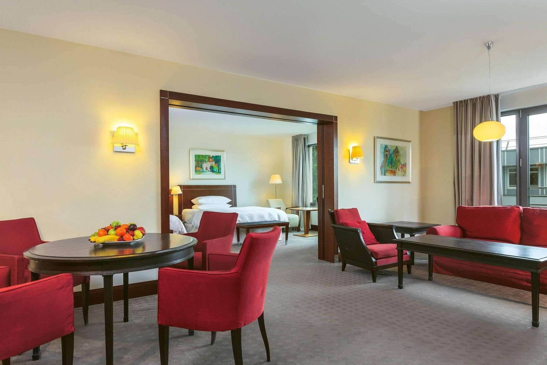 Porticus Suite, Concierge lounge access, 1 Bedroom 2 room Suite, 2 Double, beds1,50x2,10 m