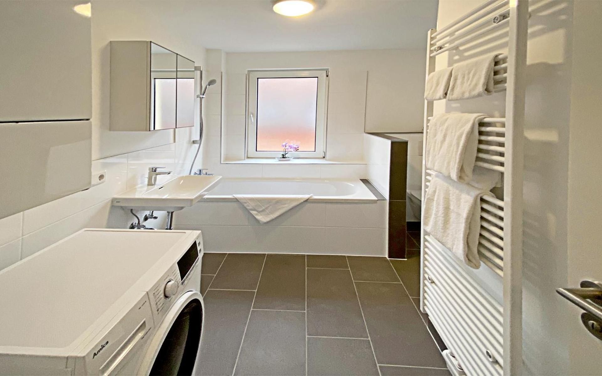 Deluxe Two-Bedroom Apartment