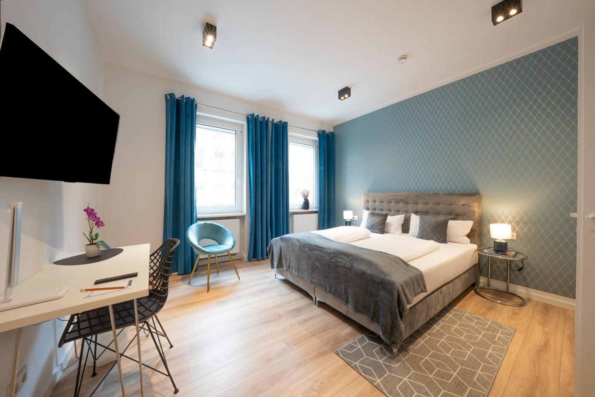 Deluxe Suite Apartment with 2 Bedrooms - Nützelstraße 14