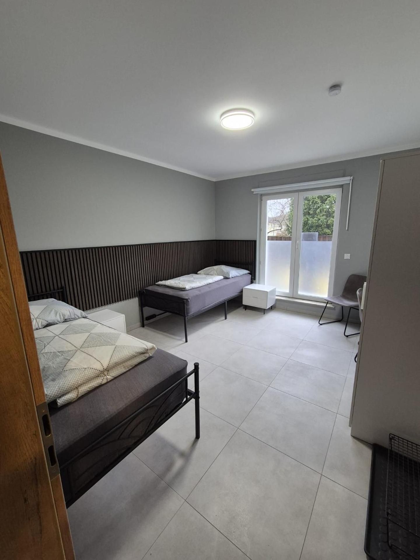 Hostel54