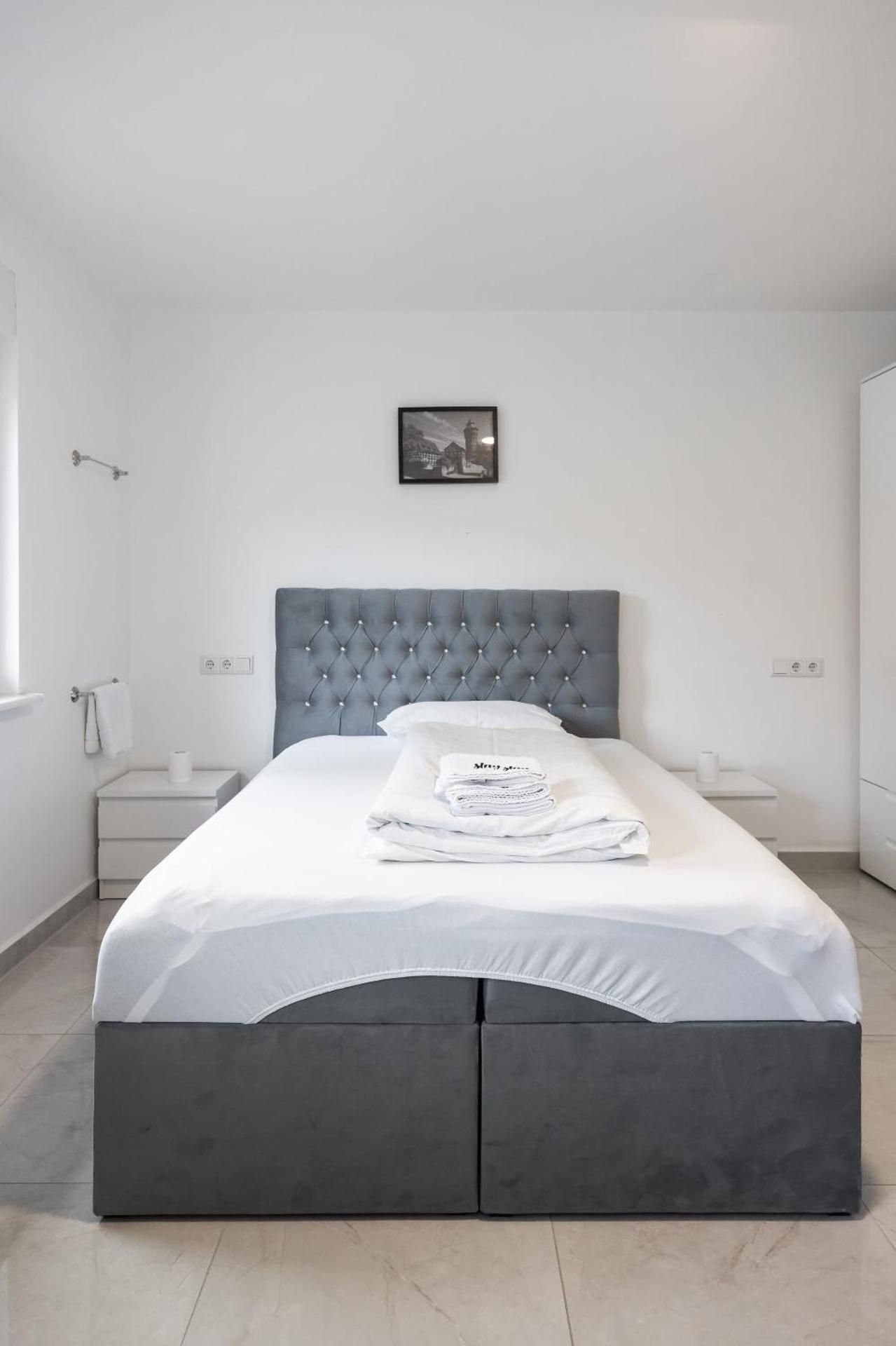 Double Room with Shared Bathroom