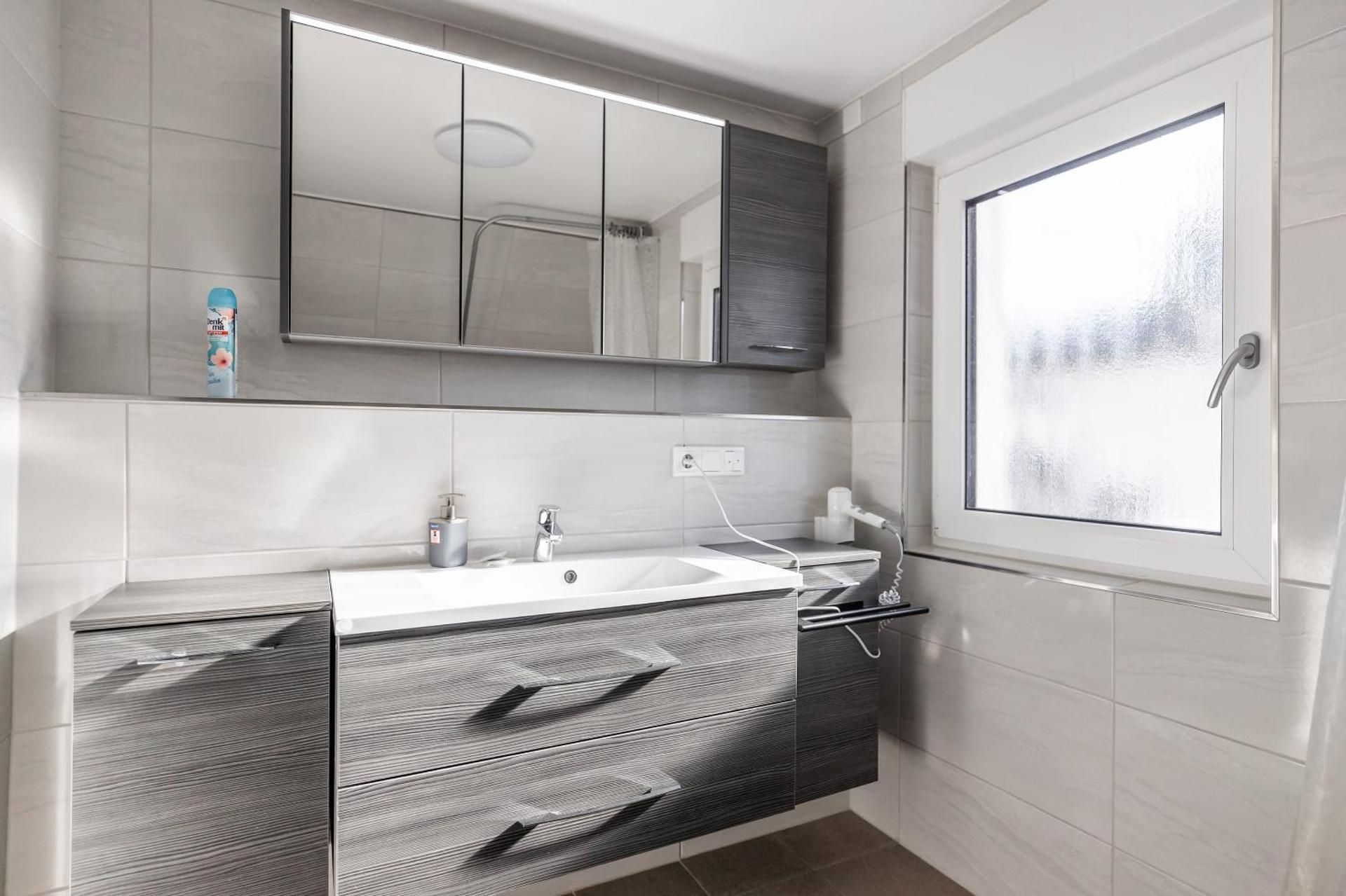 Double or Twin Room with Bathroom