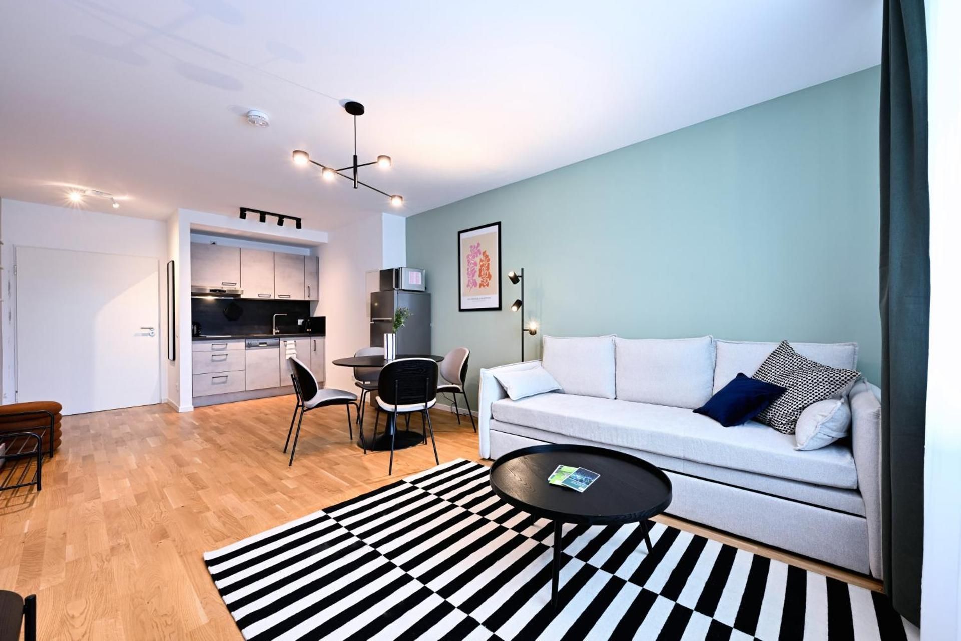 One-Bedroom Apartment