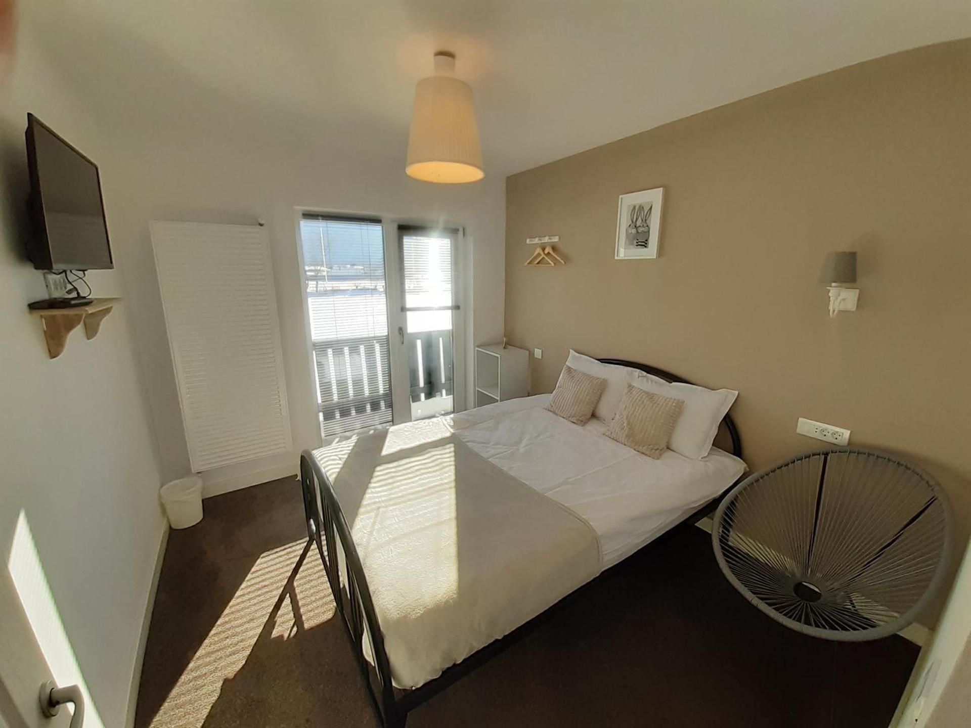 Double Room with Mountain View
