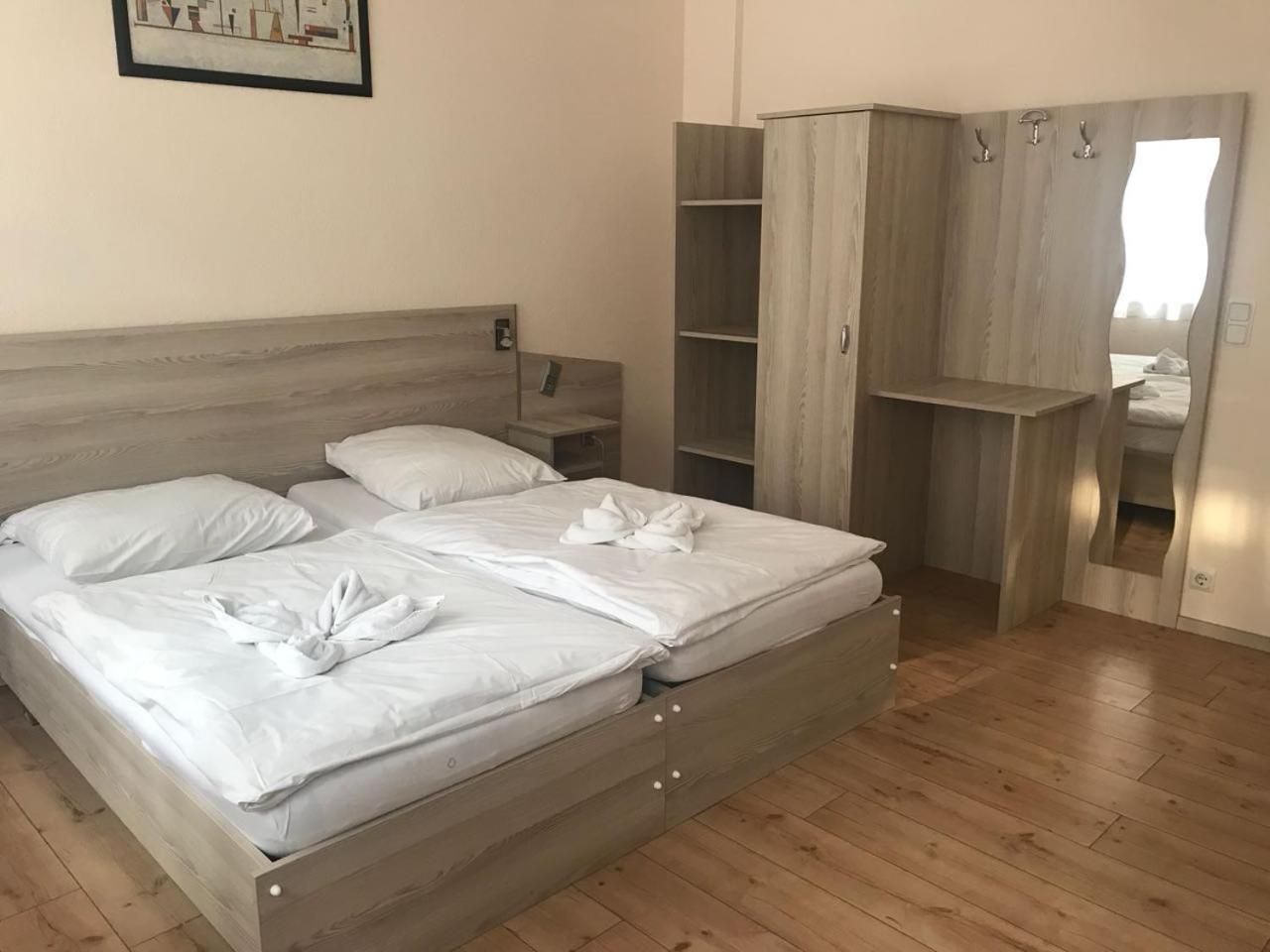 Double Room with Shared Bathroom and Toilet