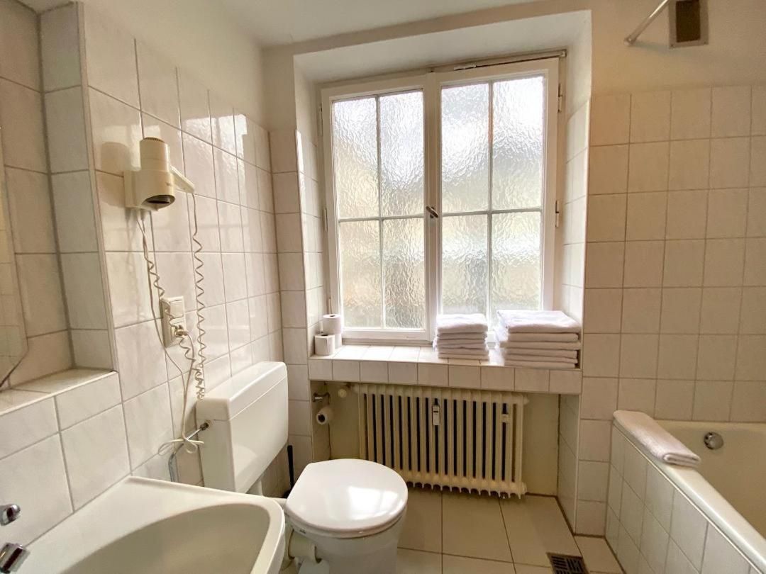 Economy Apartment - 3 rooms No Rhine River View